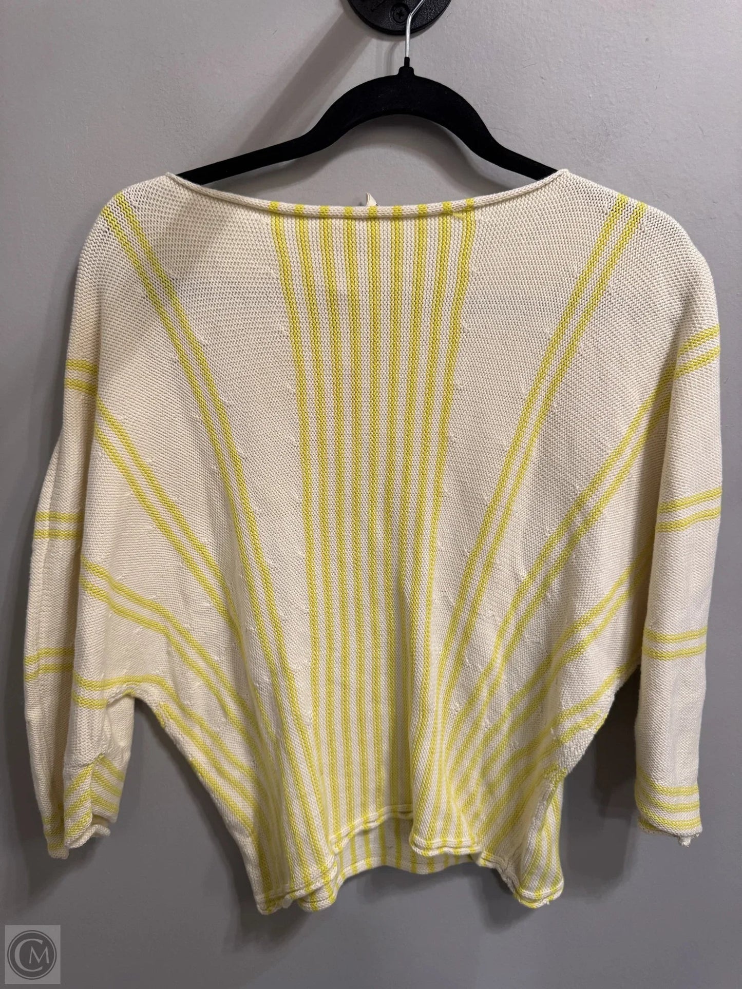 Sweater Short Sleeve By Moth In Cream & Yellow, Size: M