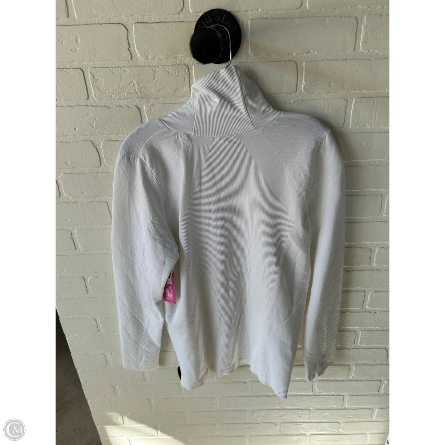 Athletic Top Long Sleeve Collar By Athleta In White, Size: 1x