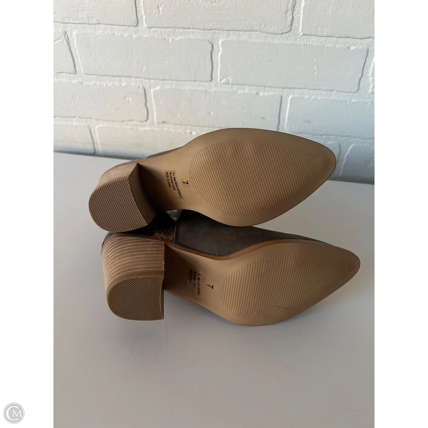 Boots Ankle Heels By Dolce Vita In Brown, Size: 7