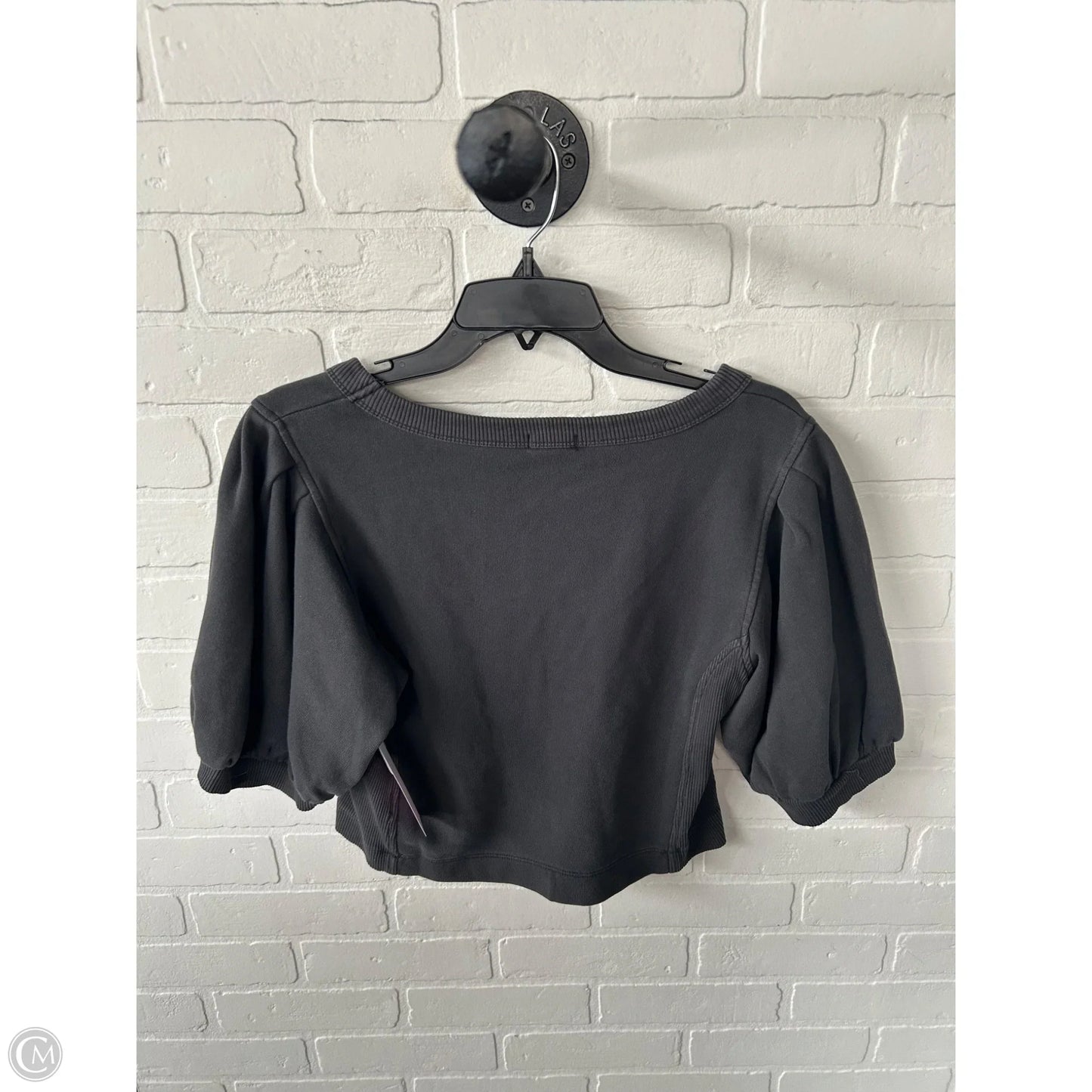 Top Short Sleeve By Aerie In Grey, Size: M