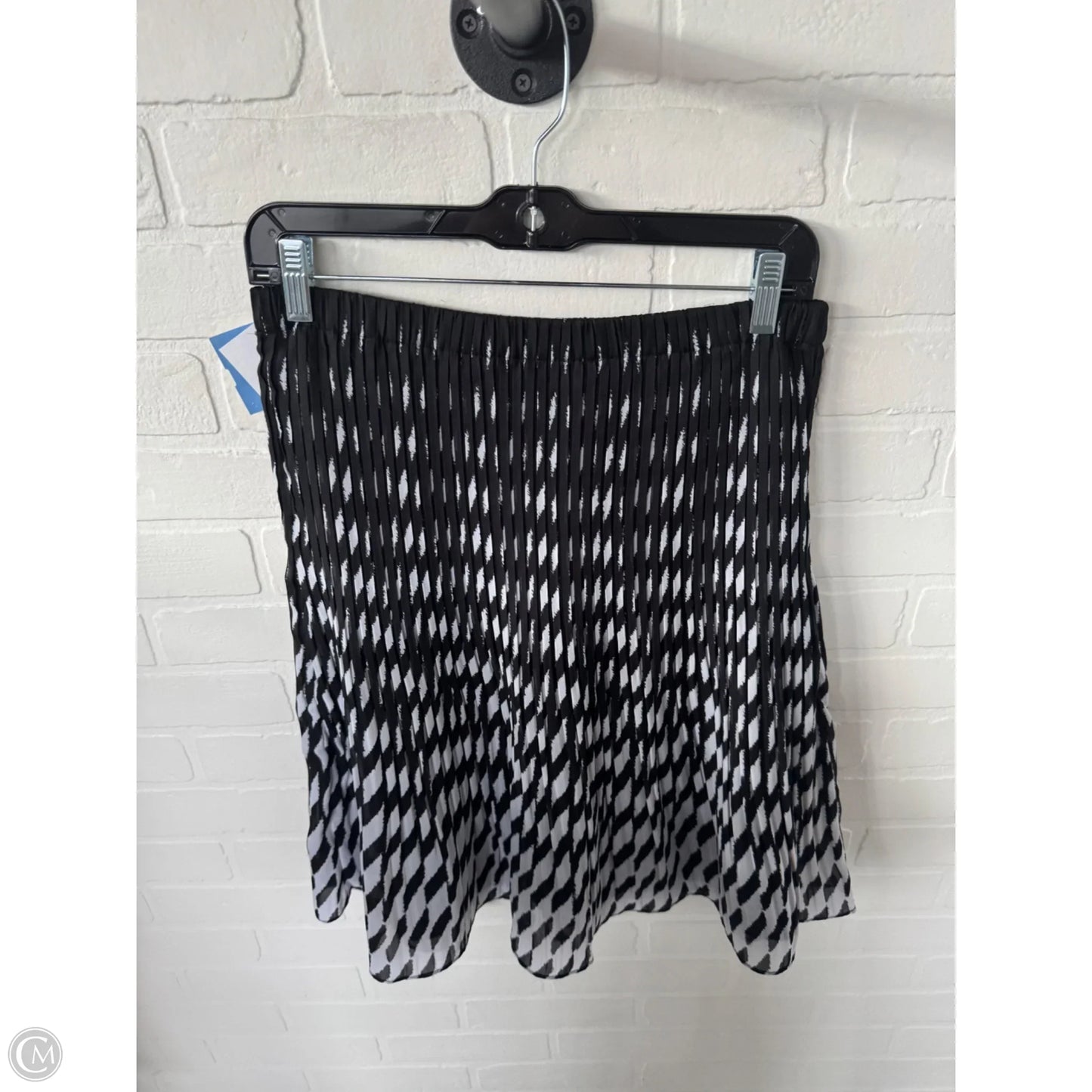 Skirt Midi By Alfani In Black & White, Size: 4