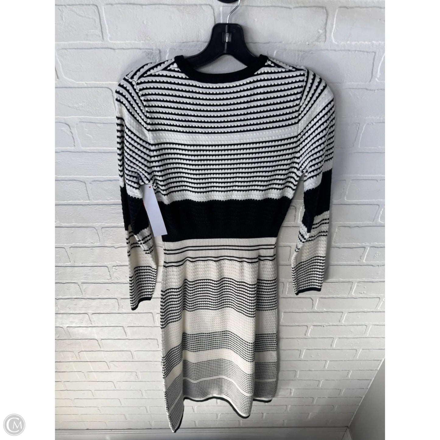 Dress Sweater By Emery Rose In Black & White, Size: M