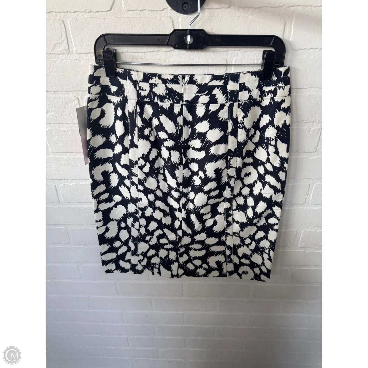 Skirt Mini & Short By Loft In Black & Cream, Size: 2