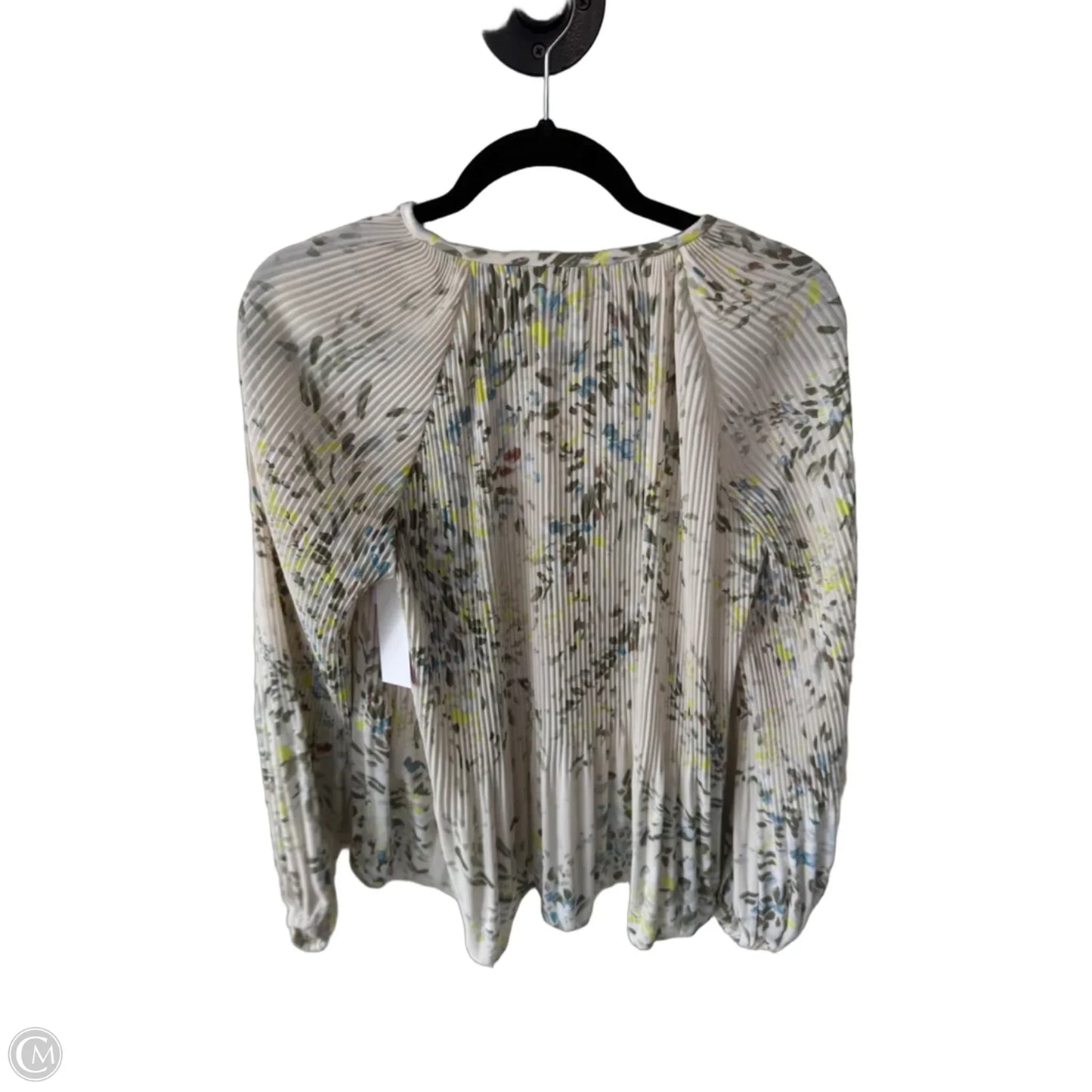 Top Long Sleeve By White House Black Market In Cream & Green, Size: Xs