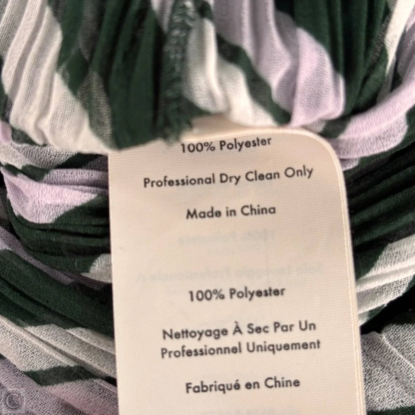 Top Short Sleeve Designer By Diane Von Furstenberg In Green, Size: M