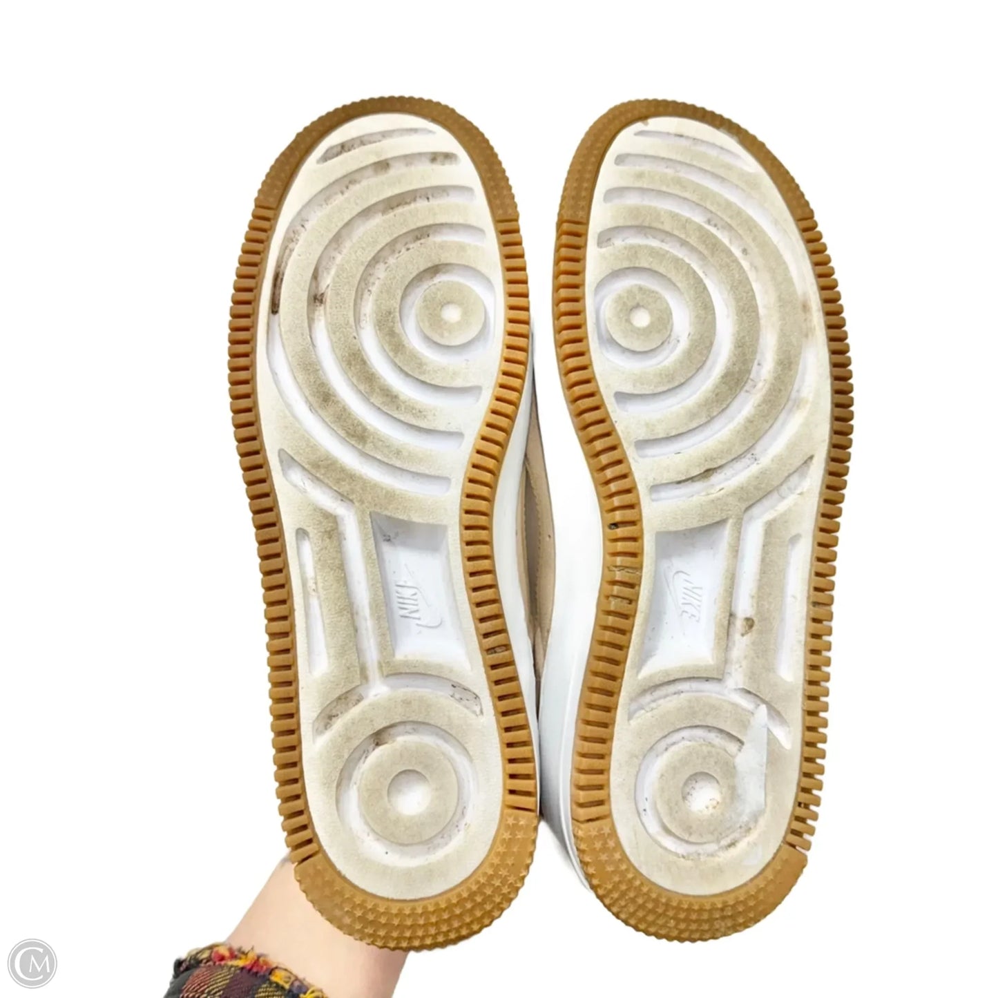 Shoes Sneakers By Nike In Tan, Size: 8.5