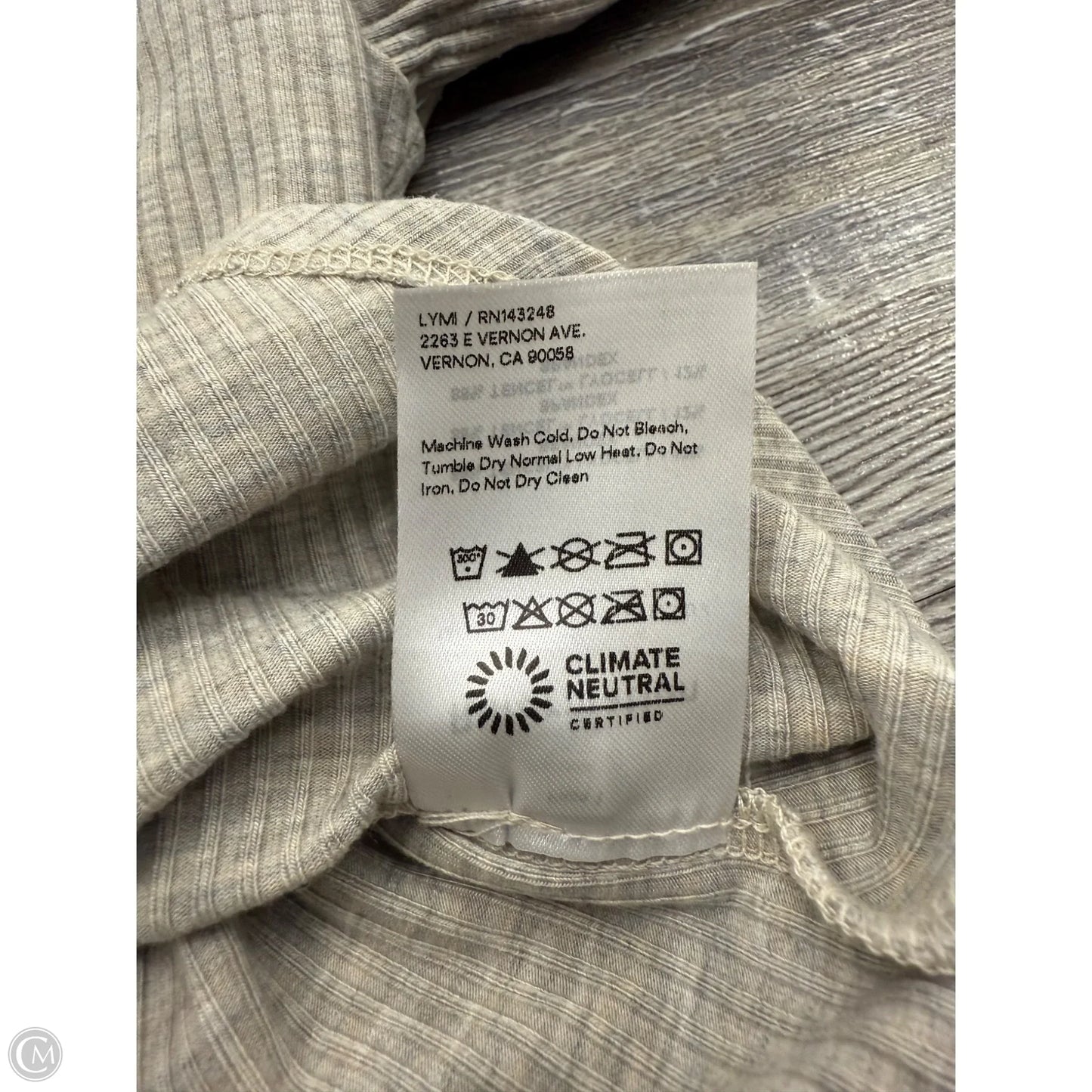 Top Long Sleeve By Reformation In Grey, Size: Xs