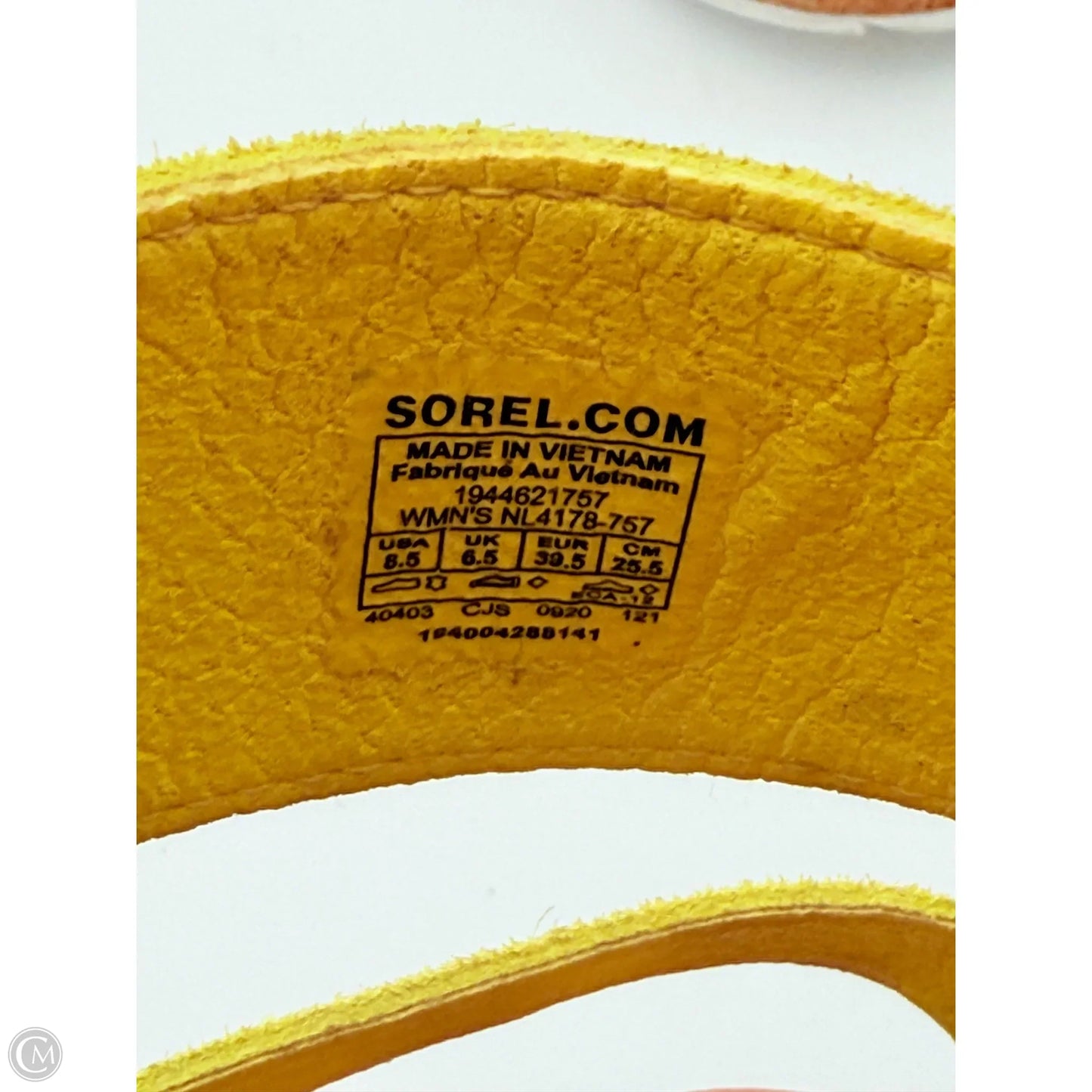 Sandals Flats By Sorel In Yellow, Size: 8.5
