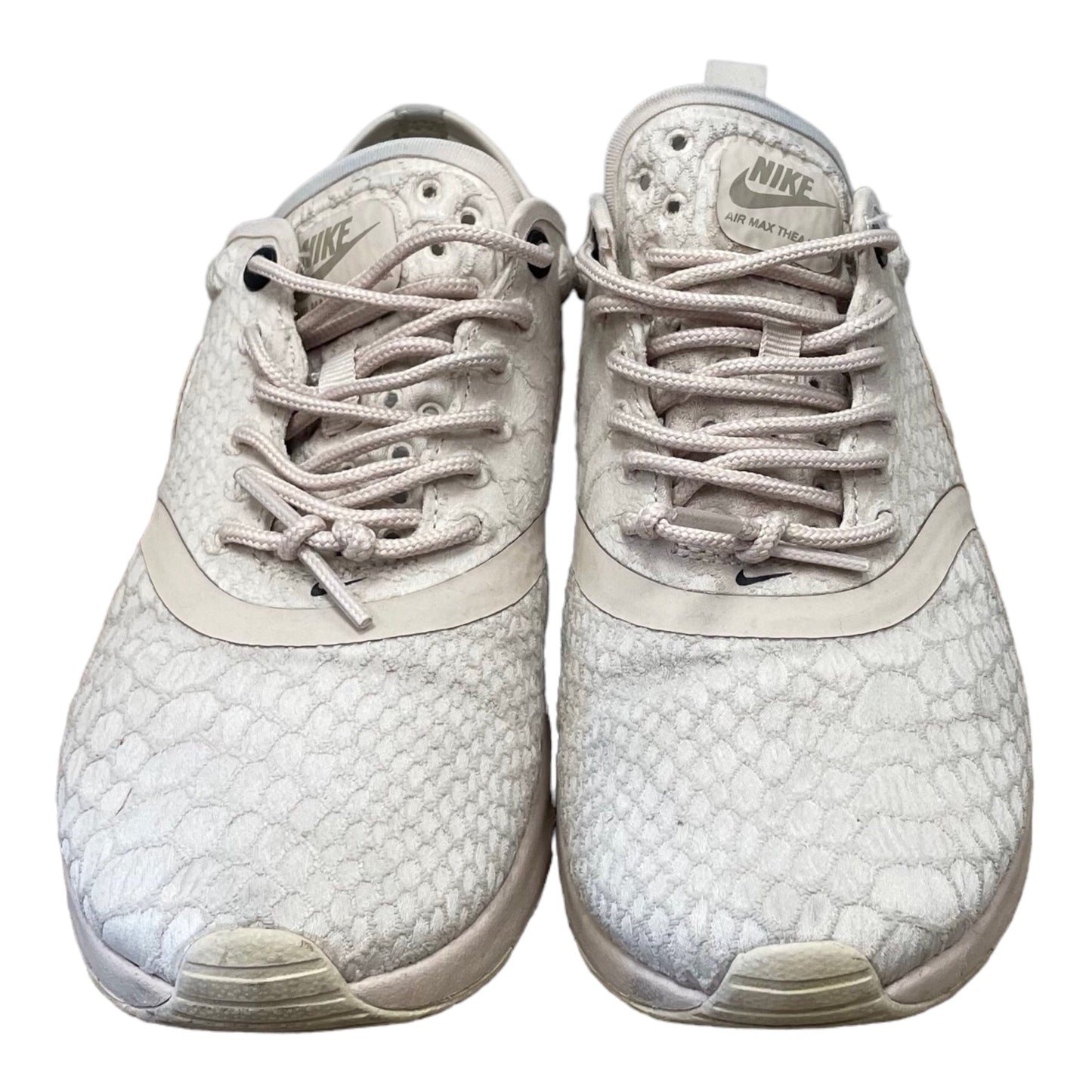 Shoes Athletic By Nike Size: 5.5