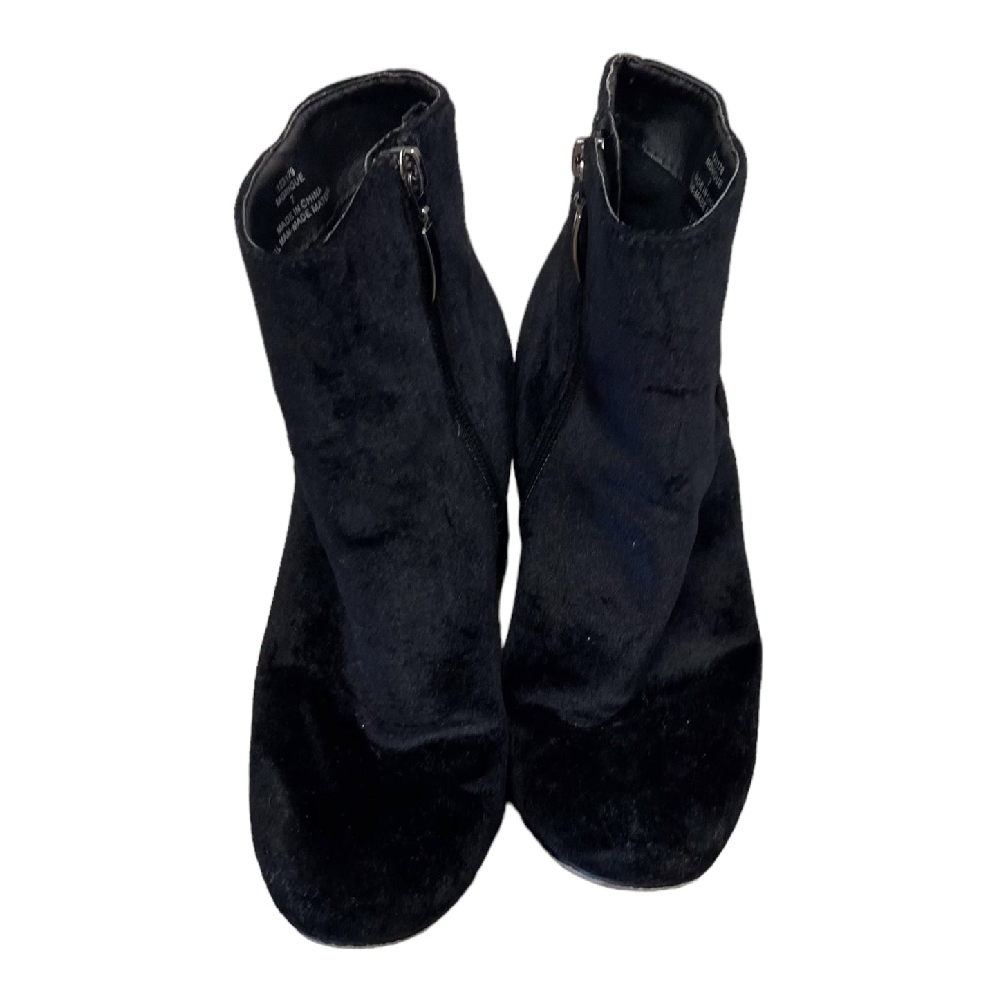 Boots Ankle Heels By Clothes Mentor Size: 7