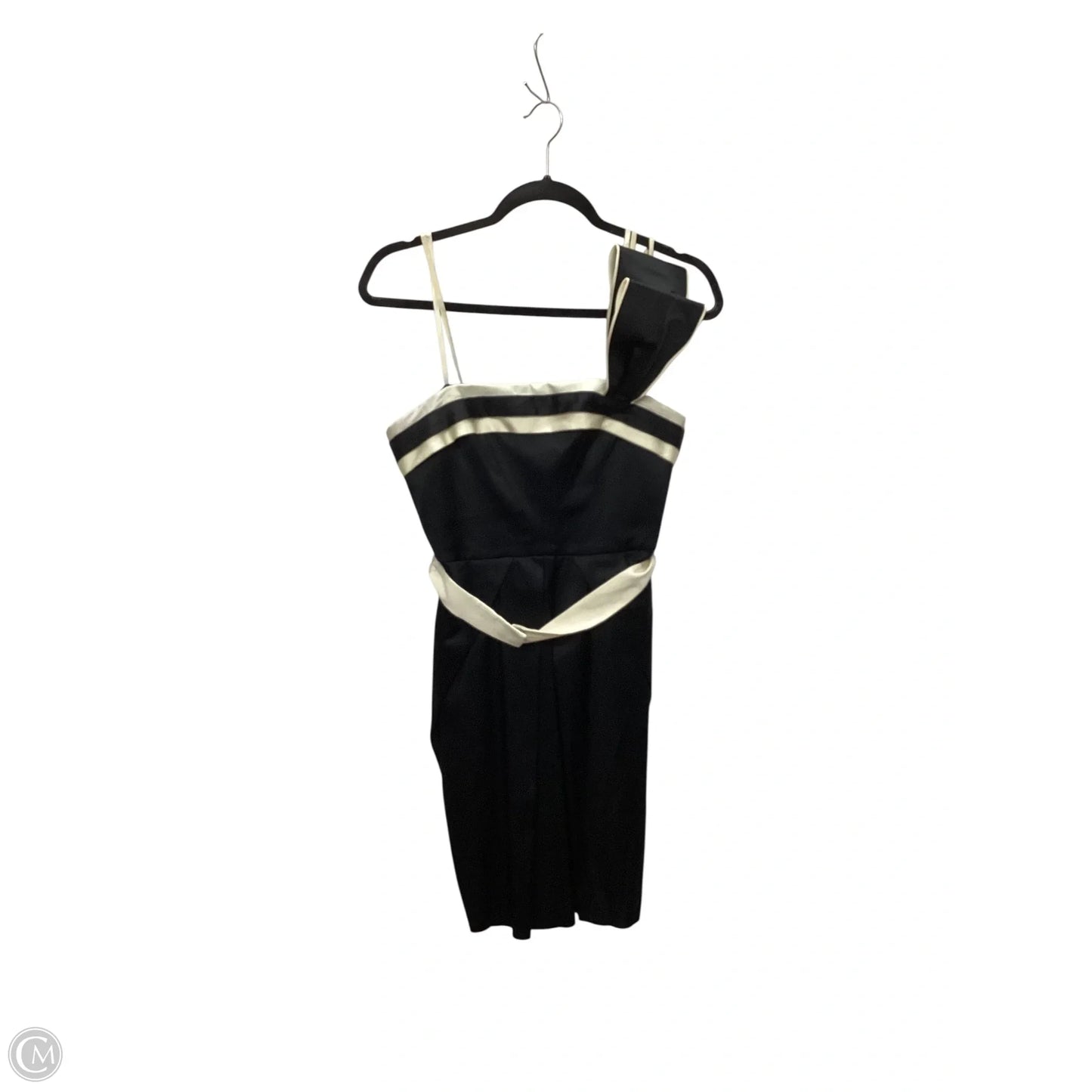 Dress Casual Short By Bcbgmaxazria In Black & White, Size: 2