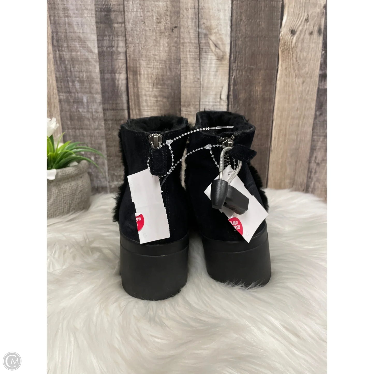 Boots Ankle Flats By Eileen Fisher In Black, Size: 9