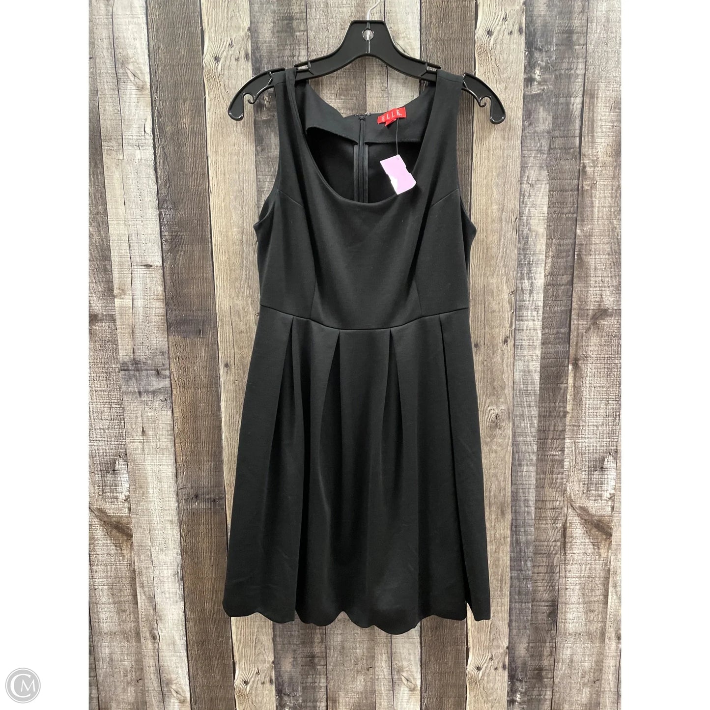 Dress Casual Short By Elle In Black, Size: M