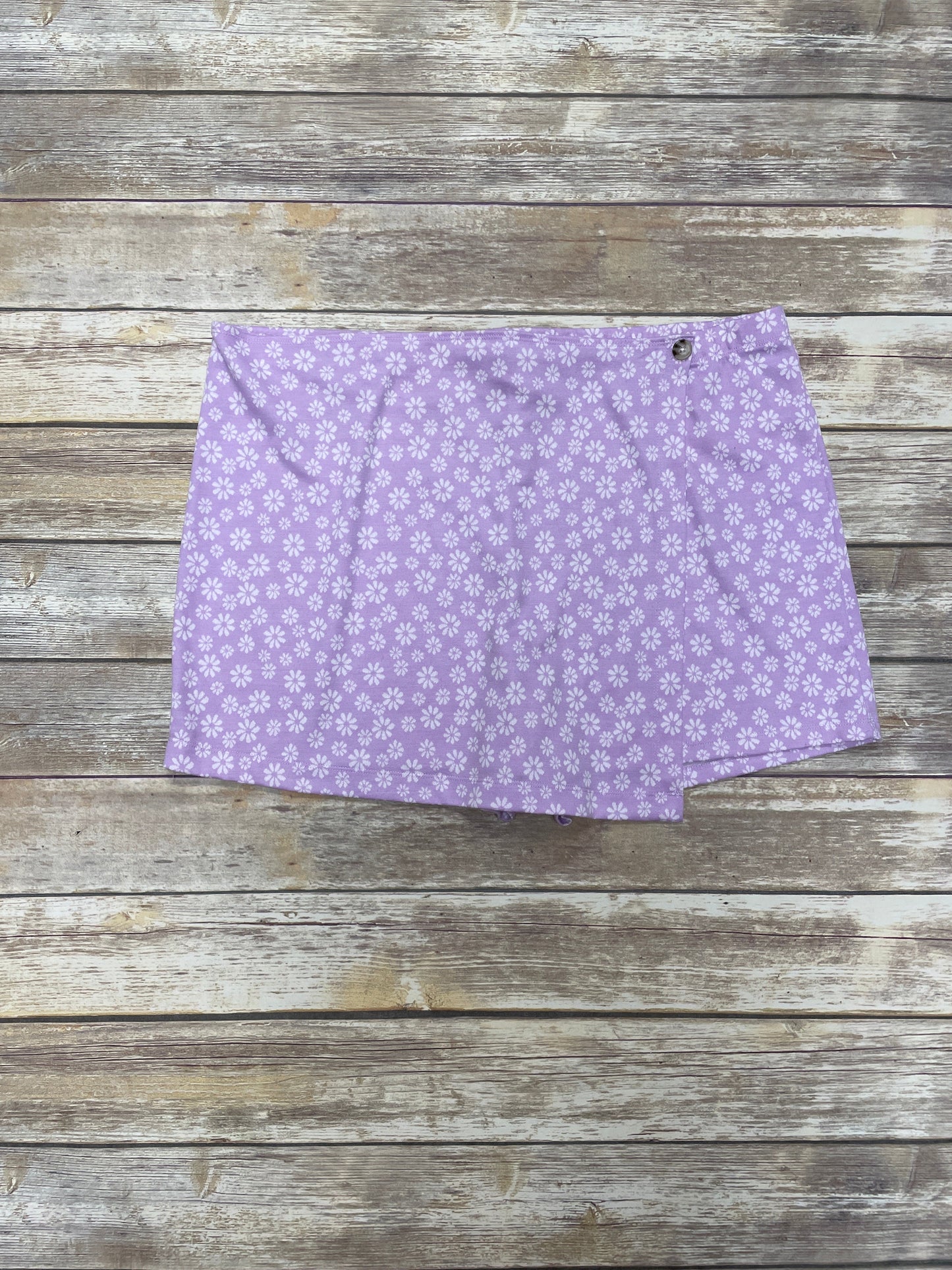 Shorts By Wallflower Size: 3x