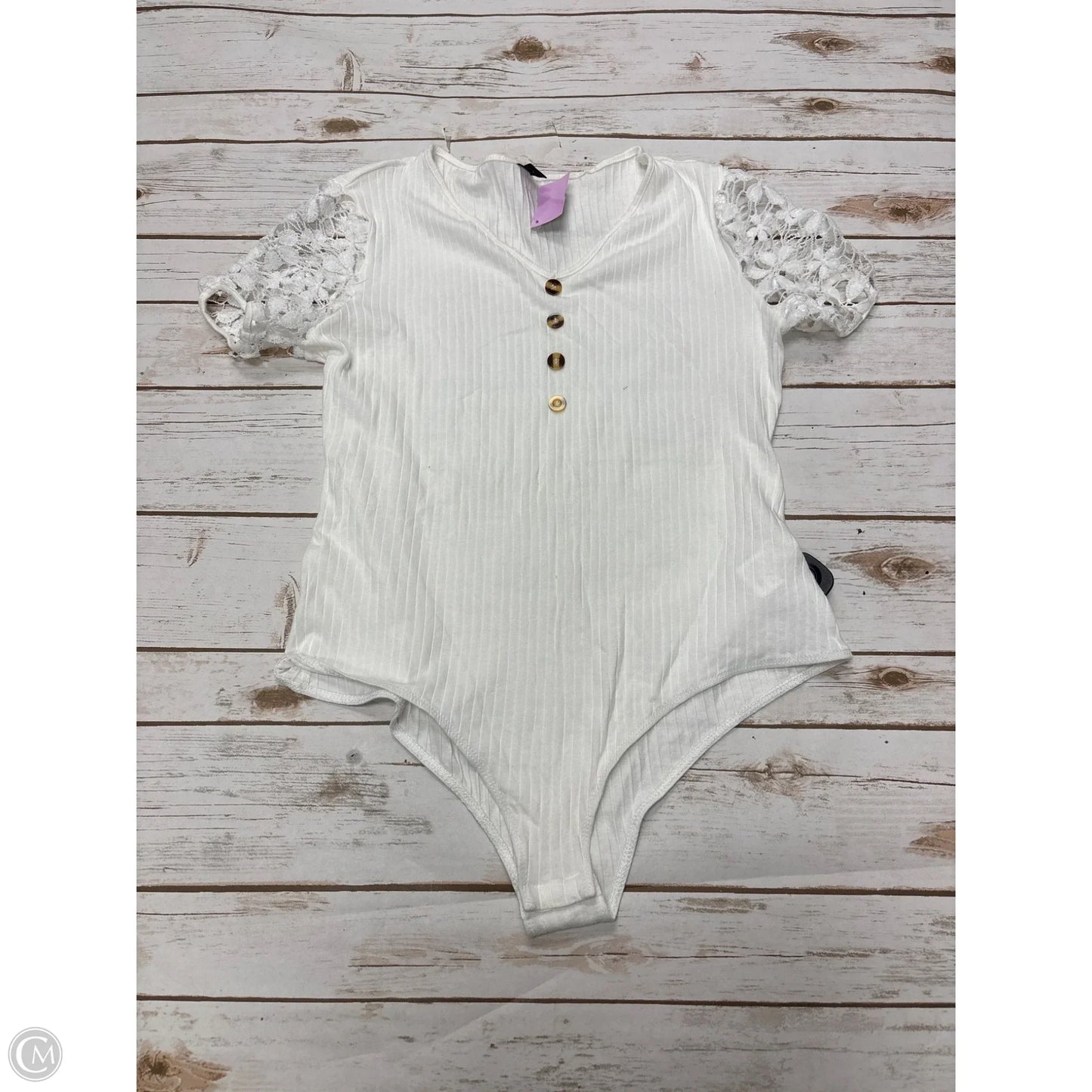 Top Short Sleeve By Shein In White, Size: L