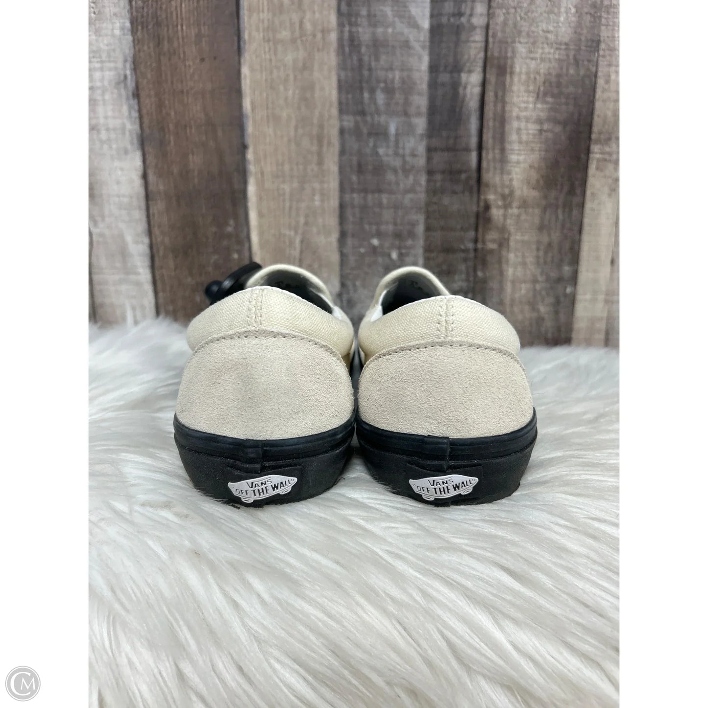 Shoes Sneakers By Vans In Cream, Size: 8