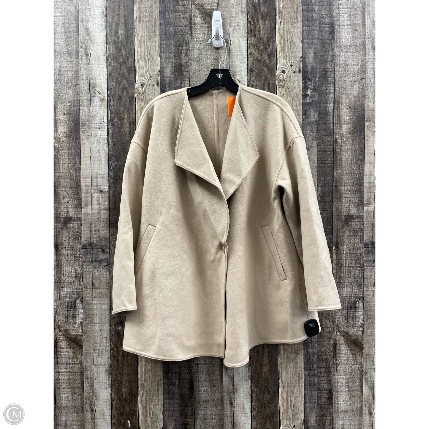 Coat Other By Uniqlo In Tan, Size: Xs