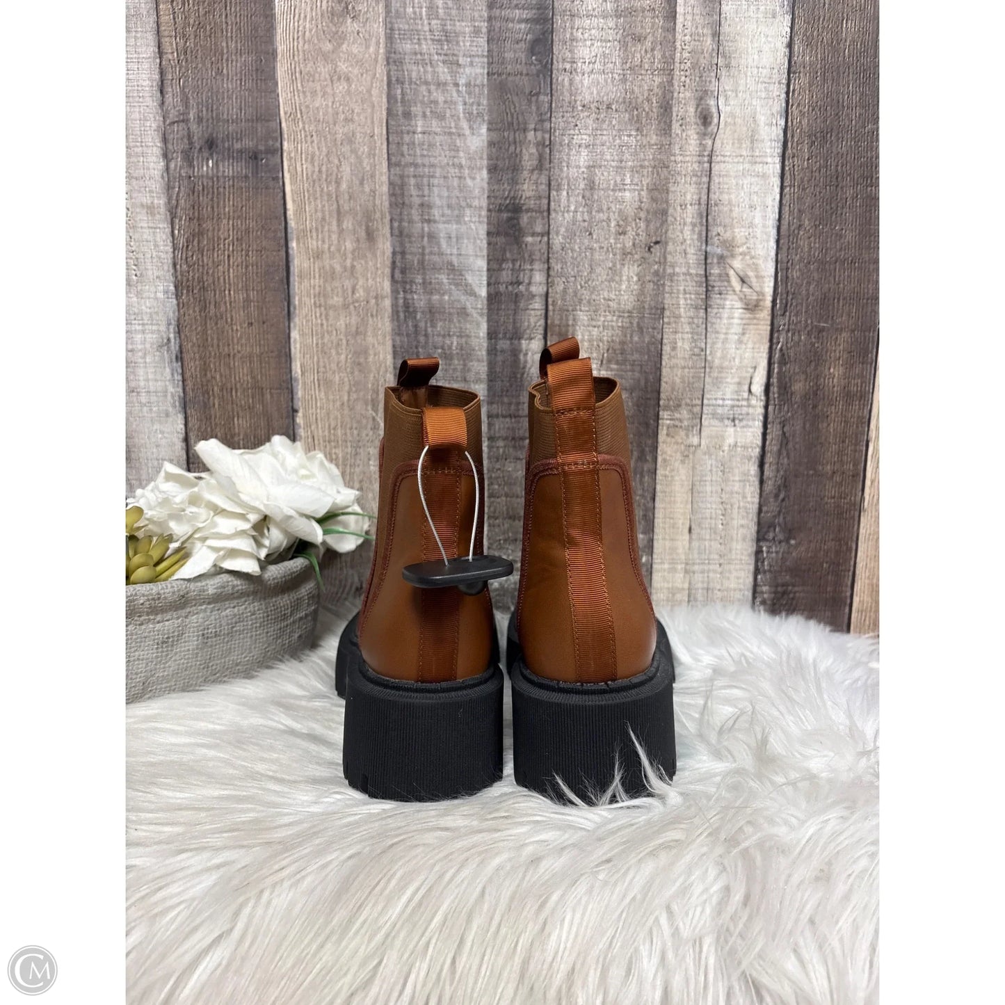 Boots Ankle Heels By Cme In Brown, Size: 7