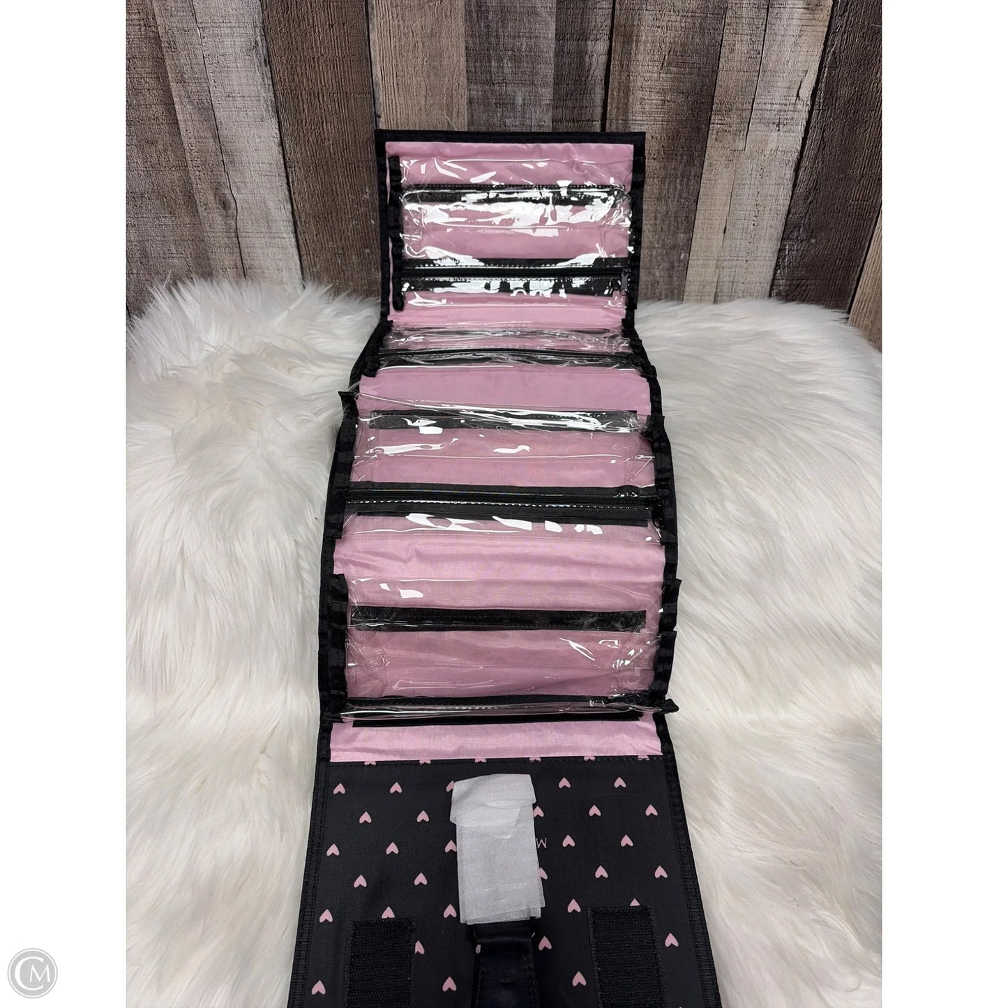 Jewelry Case By Mary Kay, Size: Medium
