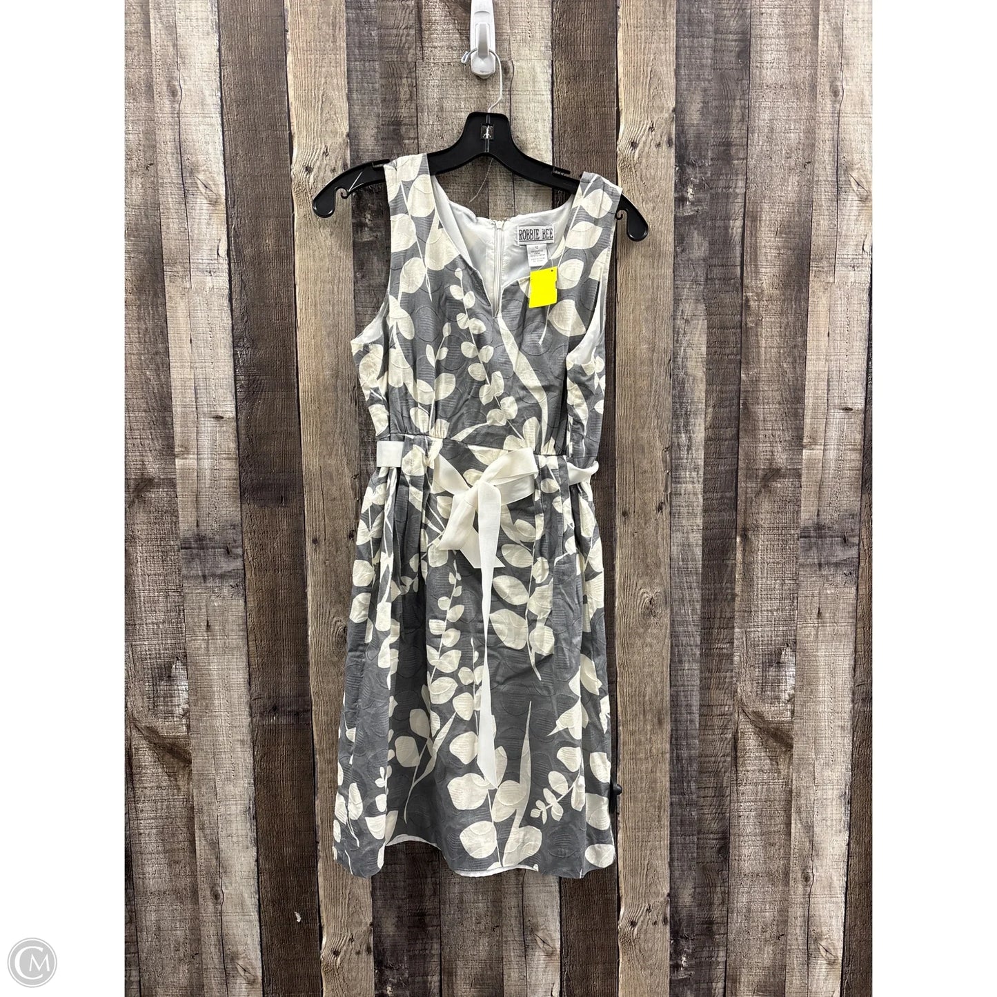 Dress Casual Midi By Robbie Bee In Grey, Size: L