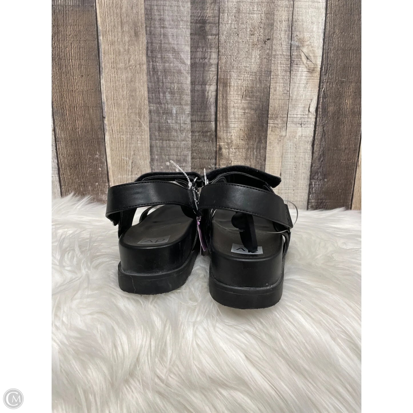 Sandals Flats By Dolce Vita In Black, Size: 8