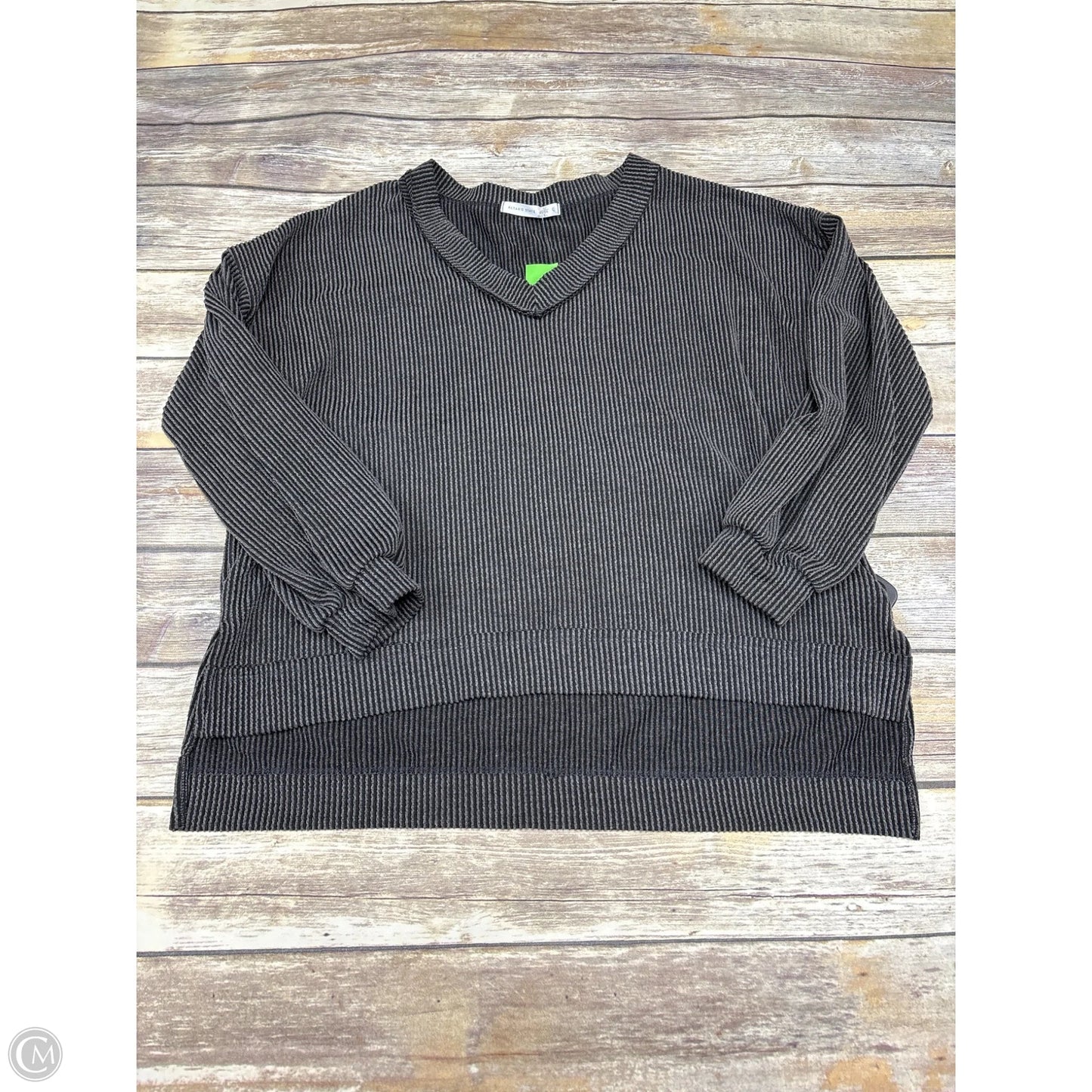 Sweatshirt Collar By Altard State In Grey, Size: L
