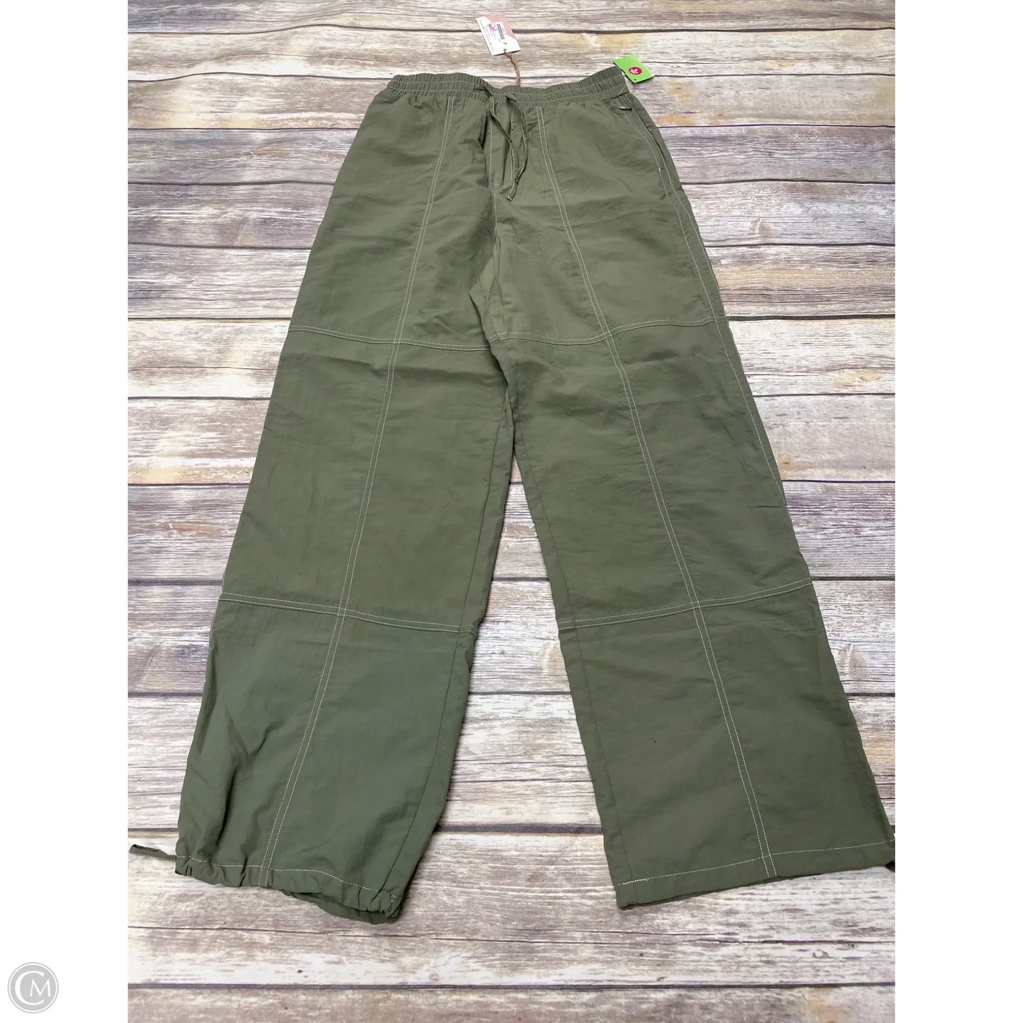 Pants Cargo & Utility By New In In Green, Size: S