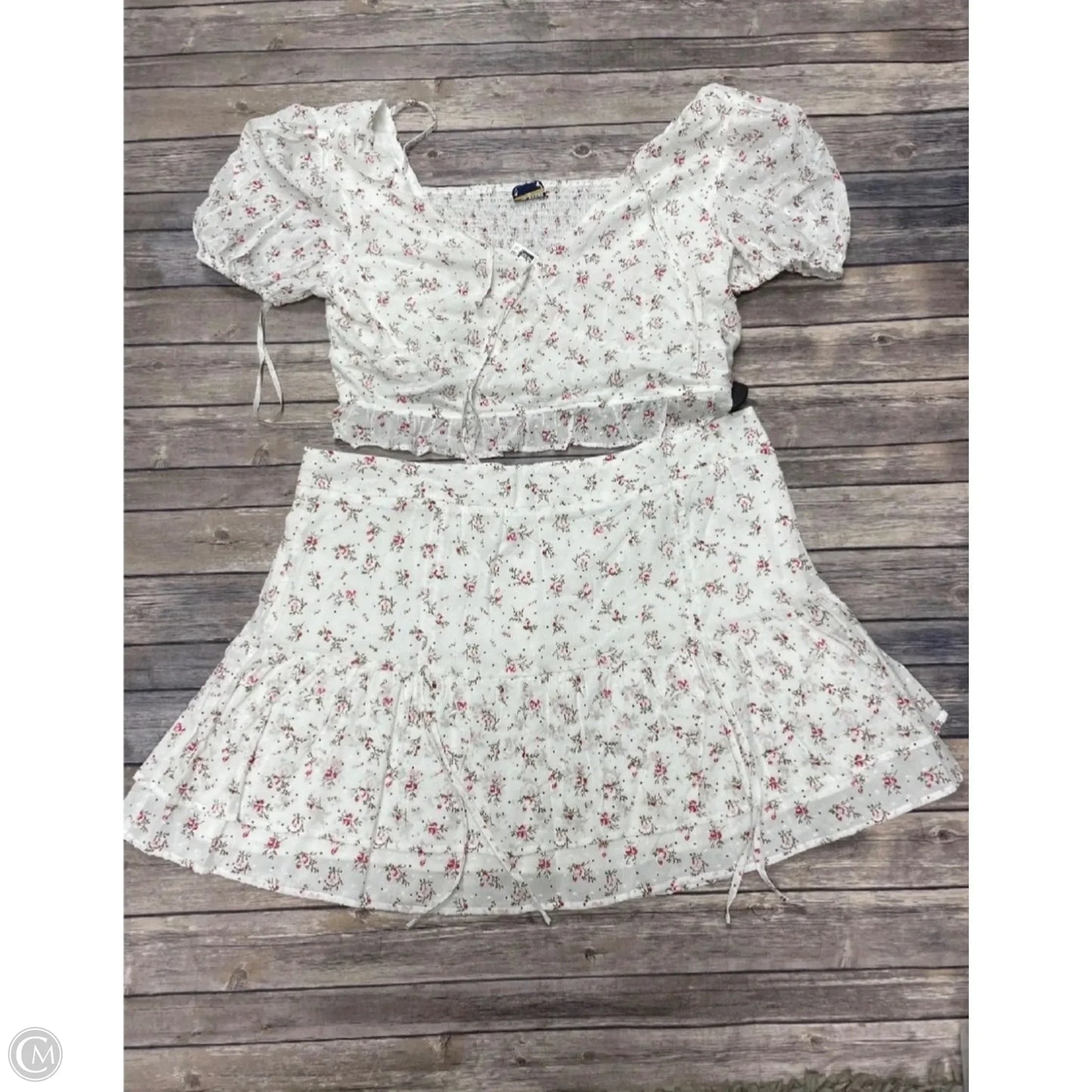 Skirt Set 2pc By Arula In White, Size: 1x