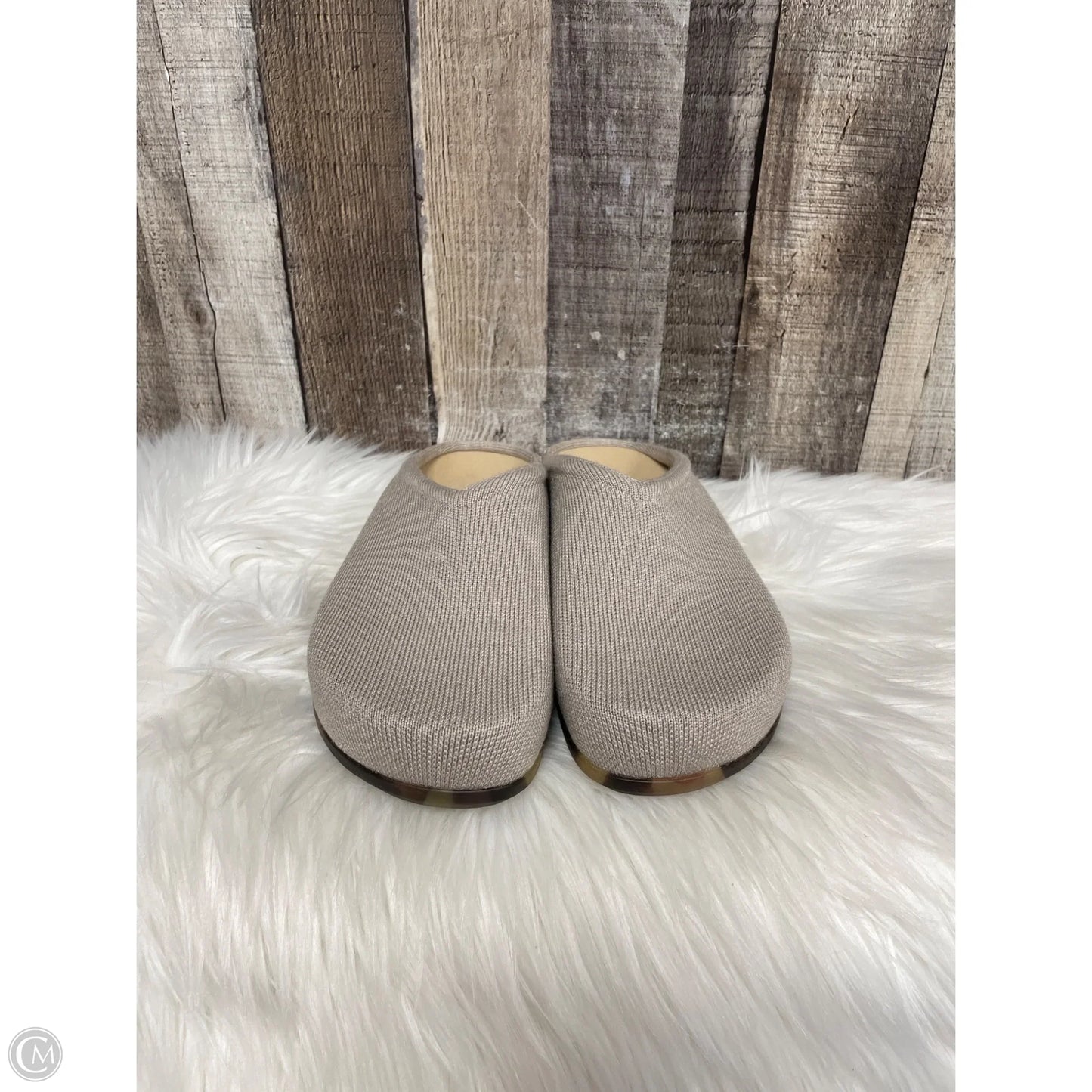 Sandals Flats By Rothys In Tan, Size: 7
