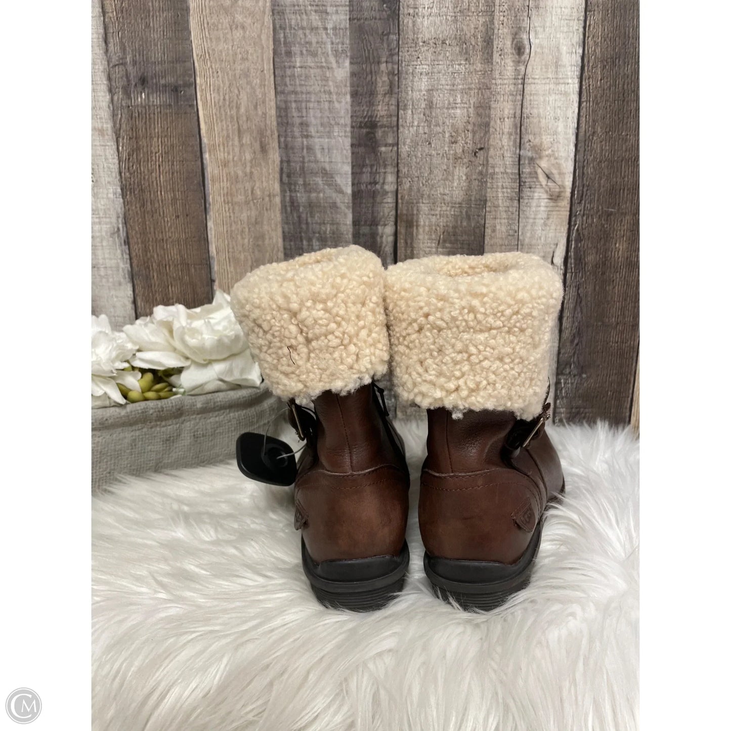 Boots Designer By Ugg In Brown, Size: 9