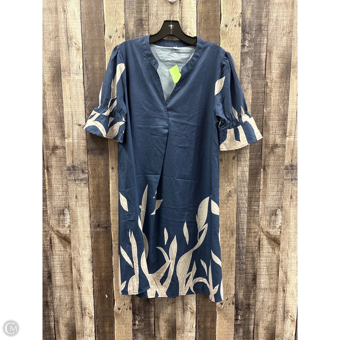 Dress Casual Short By Cmf In Blue, Size: M