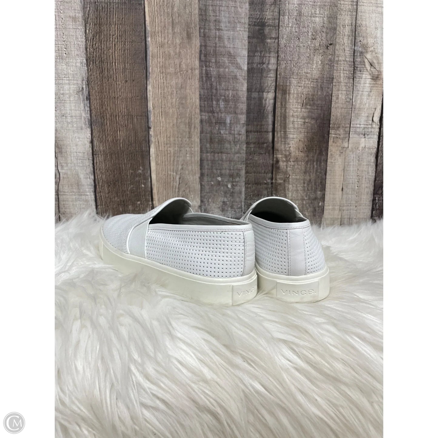 Shoes Flats By Vince In White, Size: 6.5