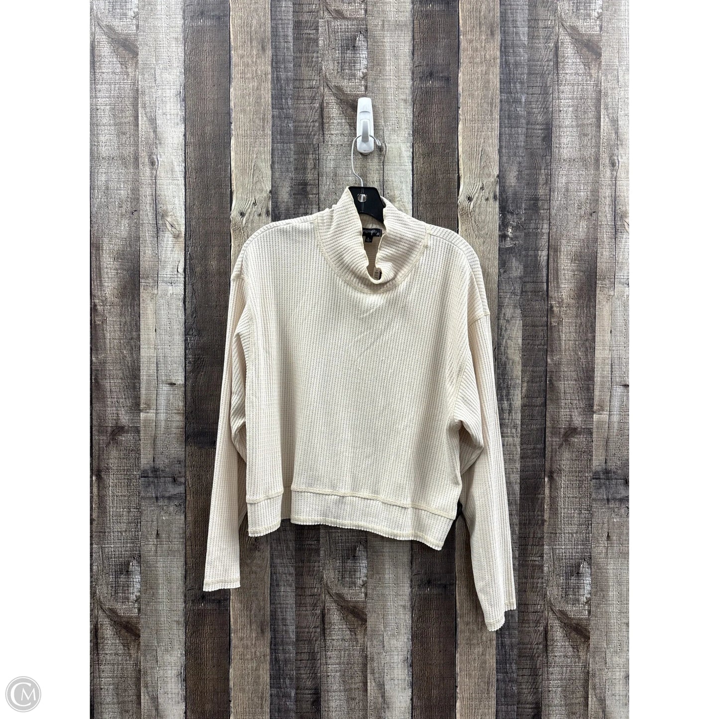 Top Long Sleeve By Originality In Cream, Size: L