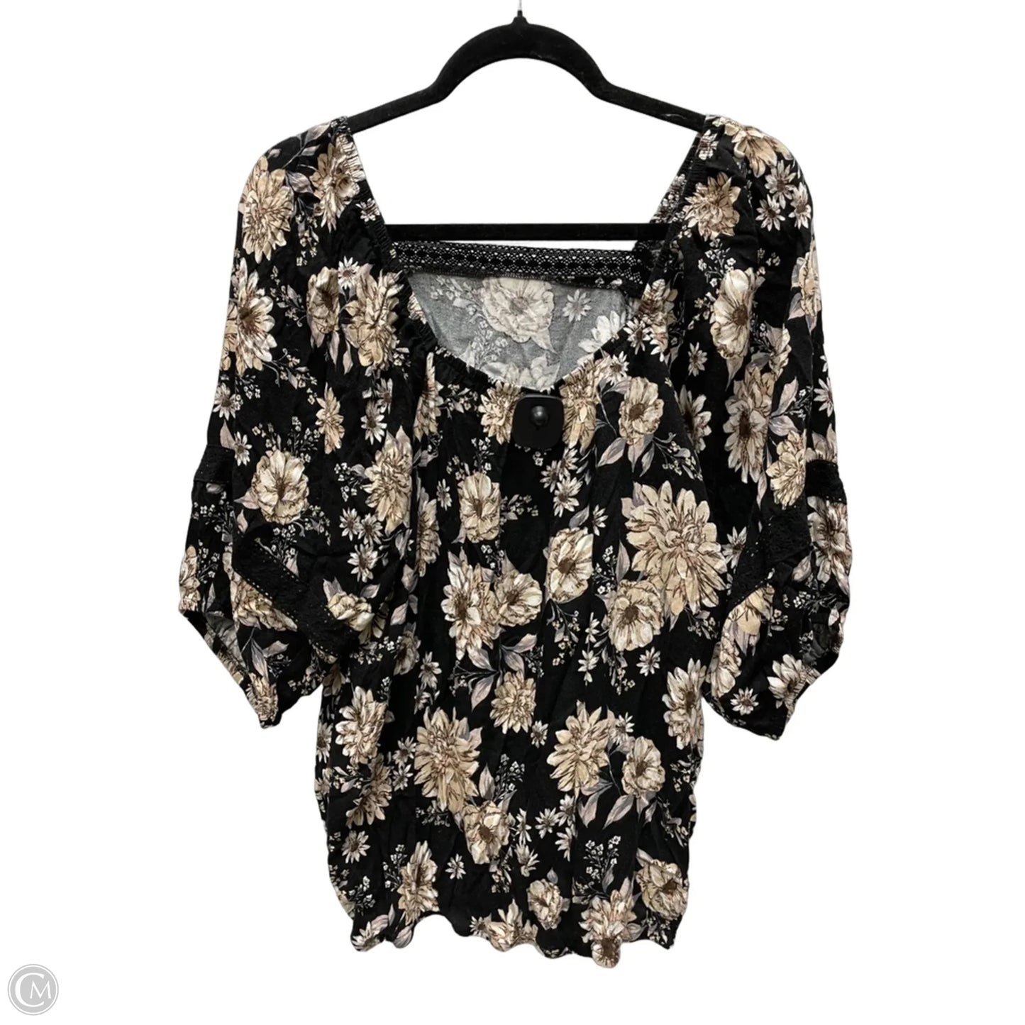 Top Short Sleeve By Maurices In Floral Print, Size: Xl