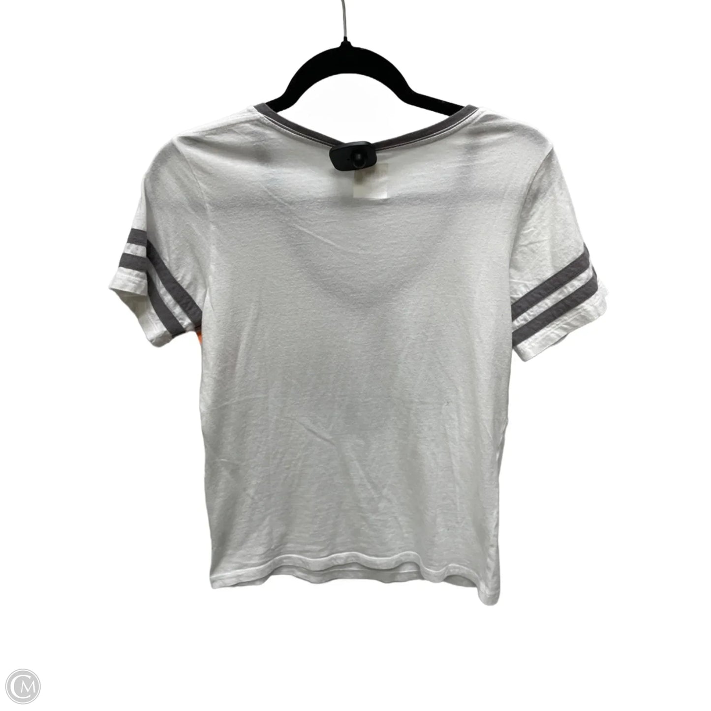 Top Short Sleeve By Clothes Mentor In White, Size: M