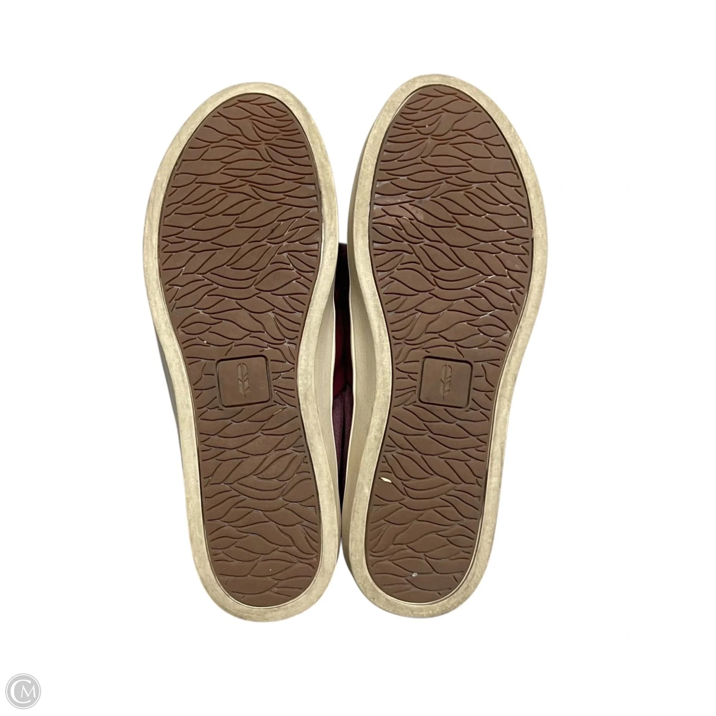 Shoes Flats By Revitalign In Maroon, Size: 9