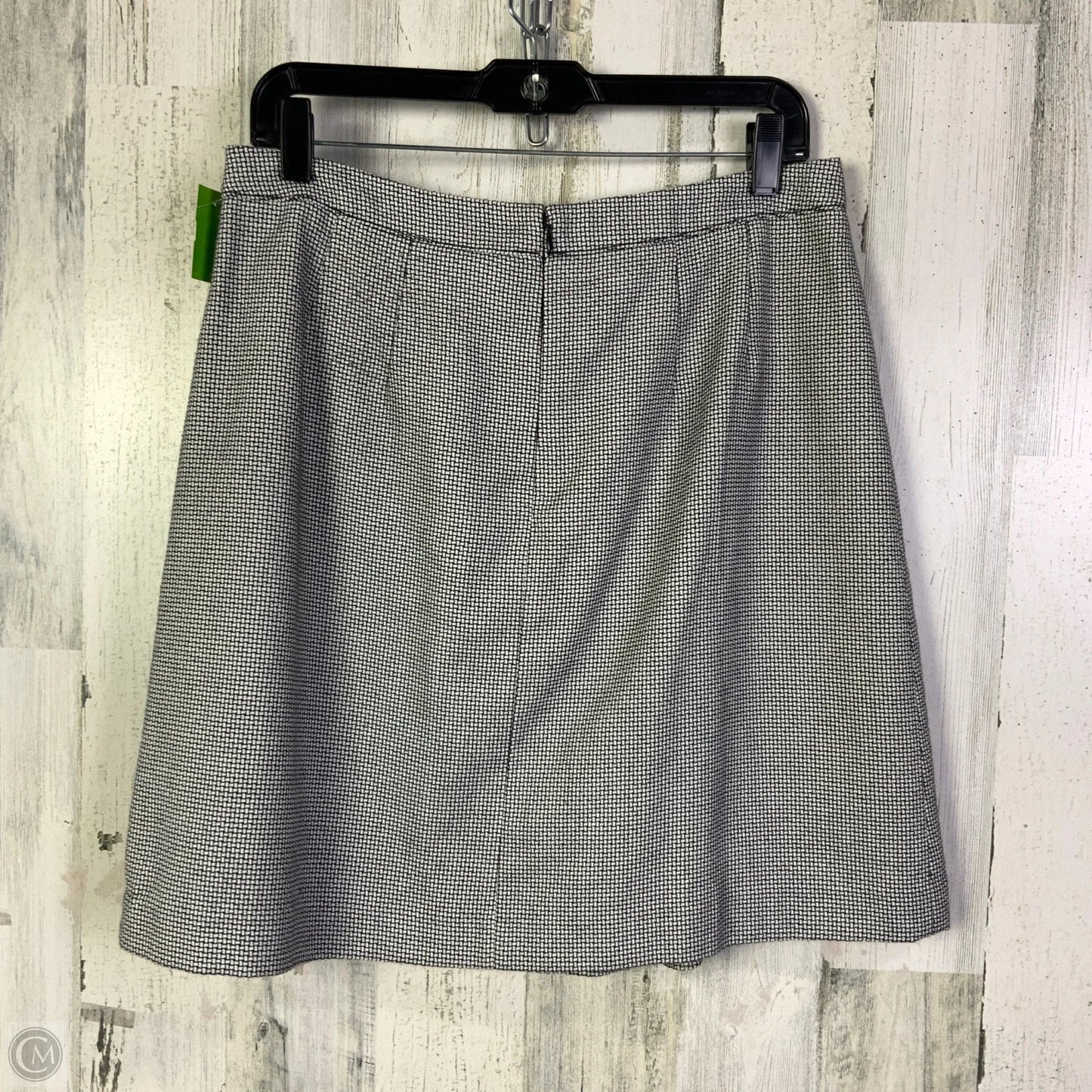 Skirt Mini & Short By Loft In Black & White, Size: 10