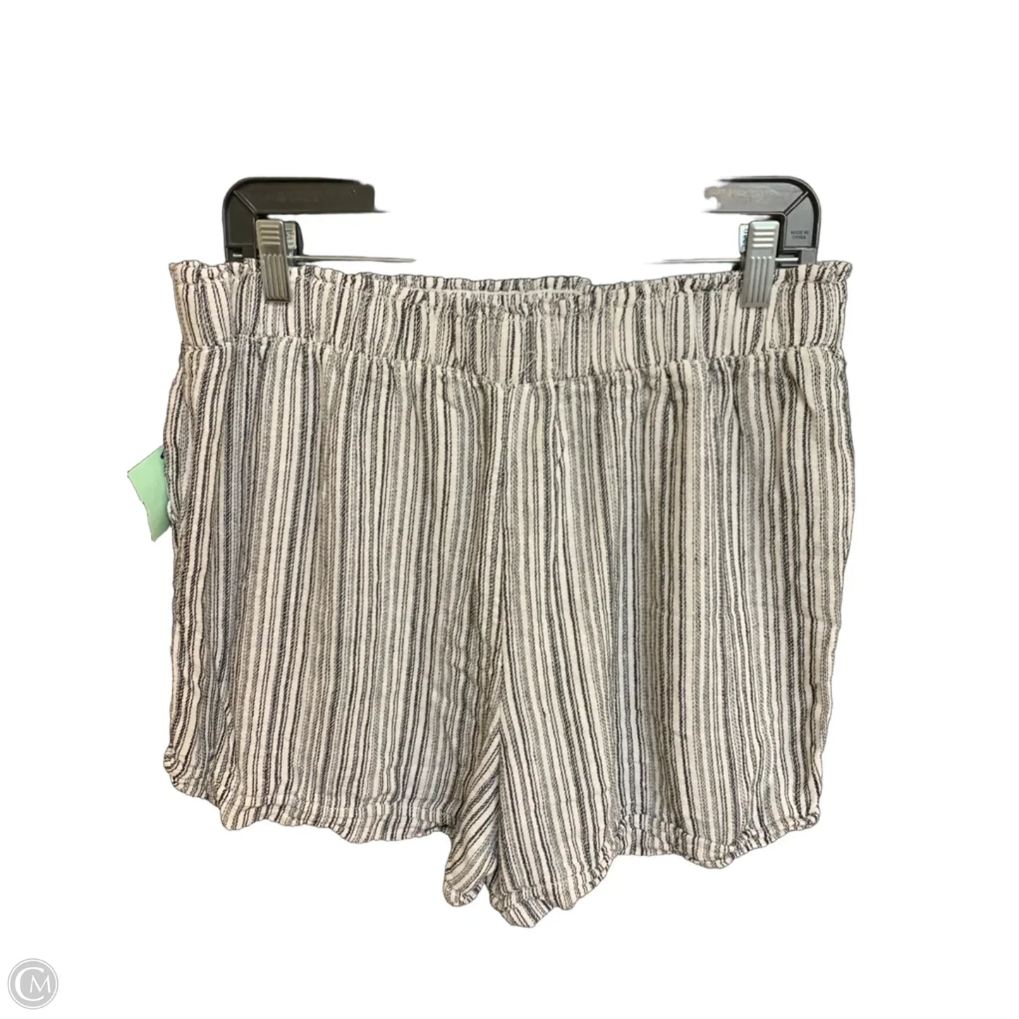 Shorts By Time And Tru In Black & White, Size: L