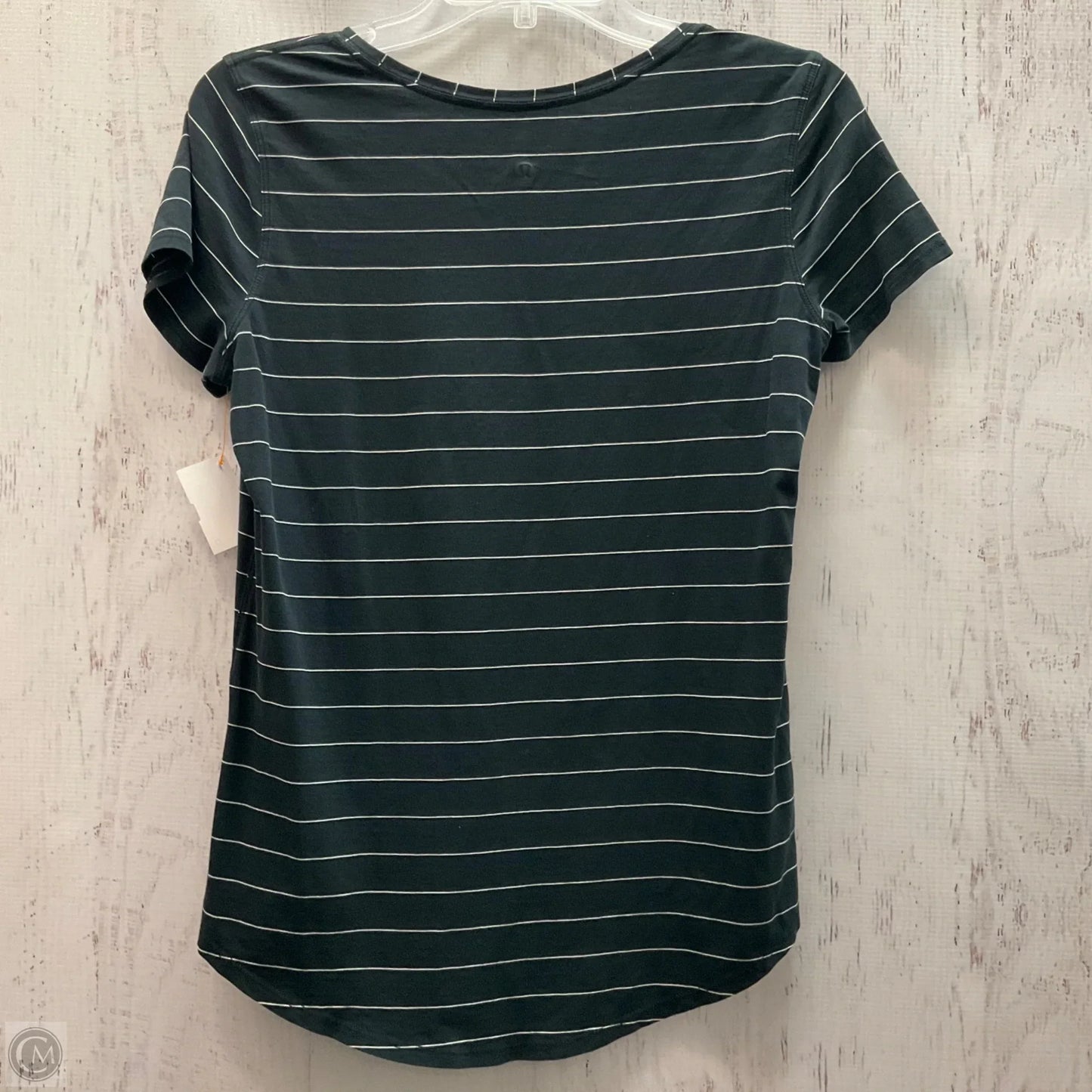 Athletic Top Short Sleeve By Lululemon In Striped Pattern, Size: S