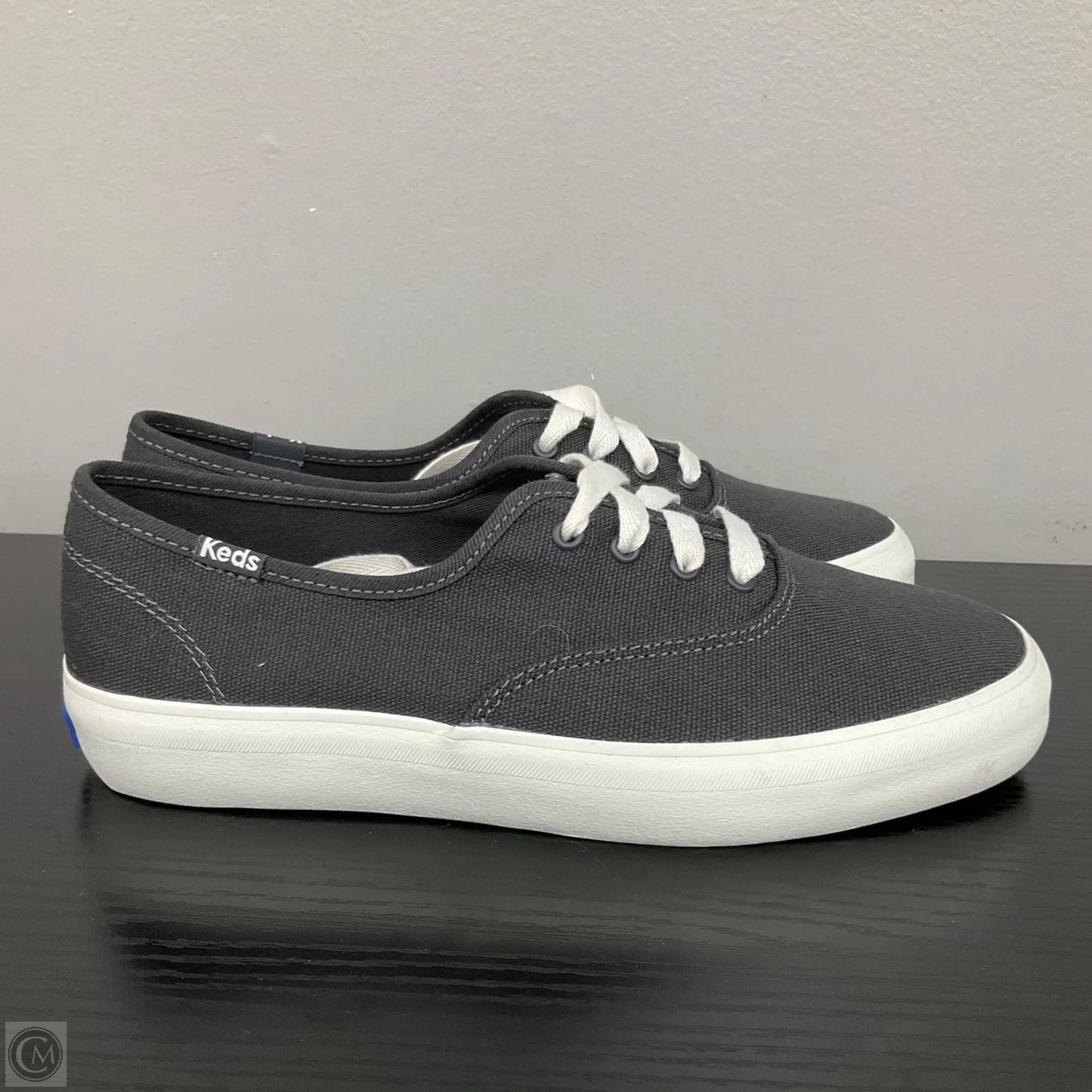 Shoes Sneakers By Keds In Grey, Size: 6.5