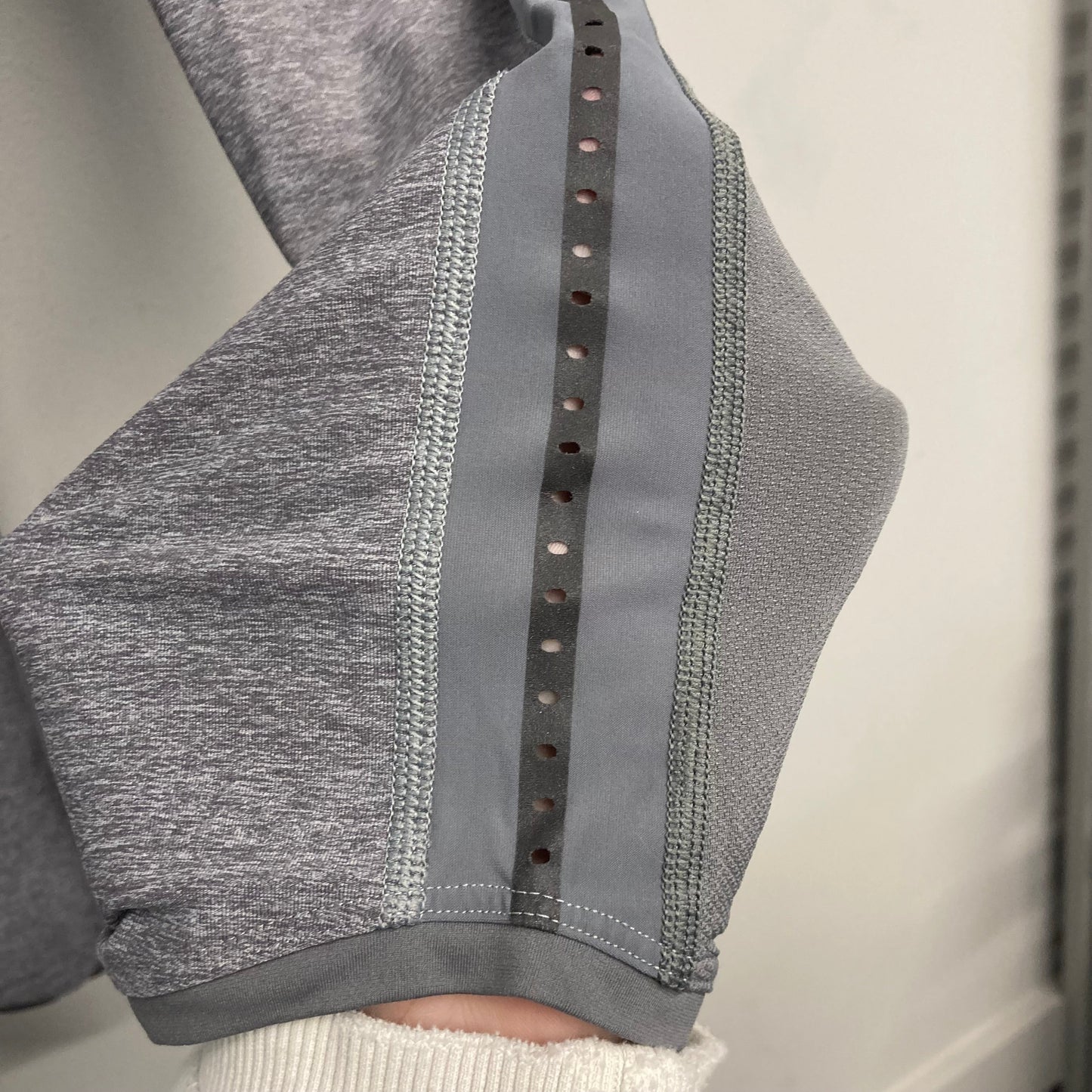 Athletic Capris By Lululemon In Grey & White, Size:S