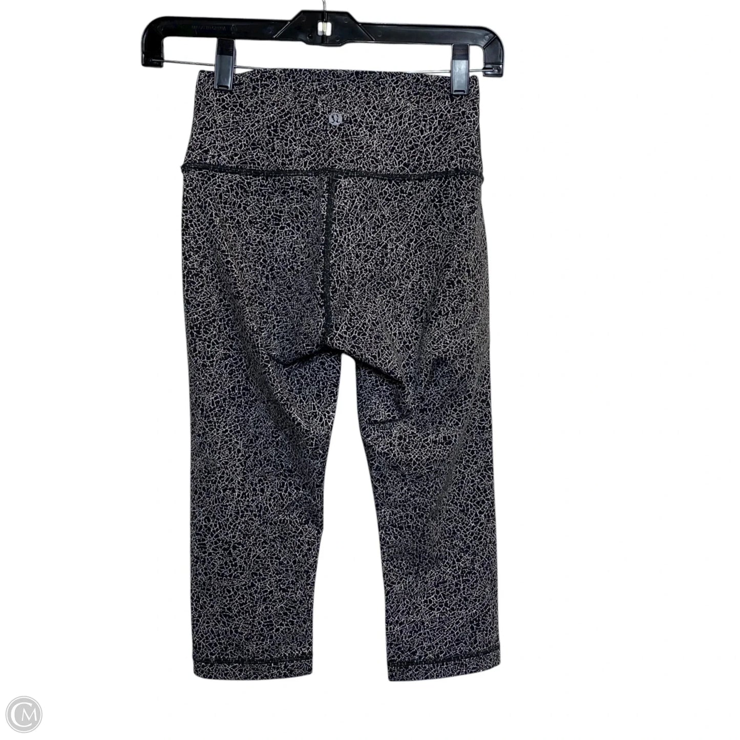 Athletic Leggings Capris Designer By Lululemon In Black & White, Size: S