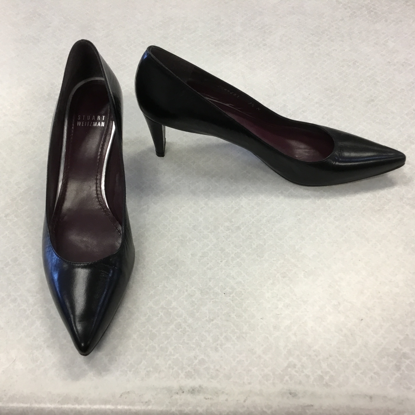 Shoes Designer By Stuart Weitzman Size: 8.5