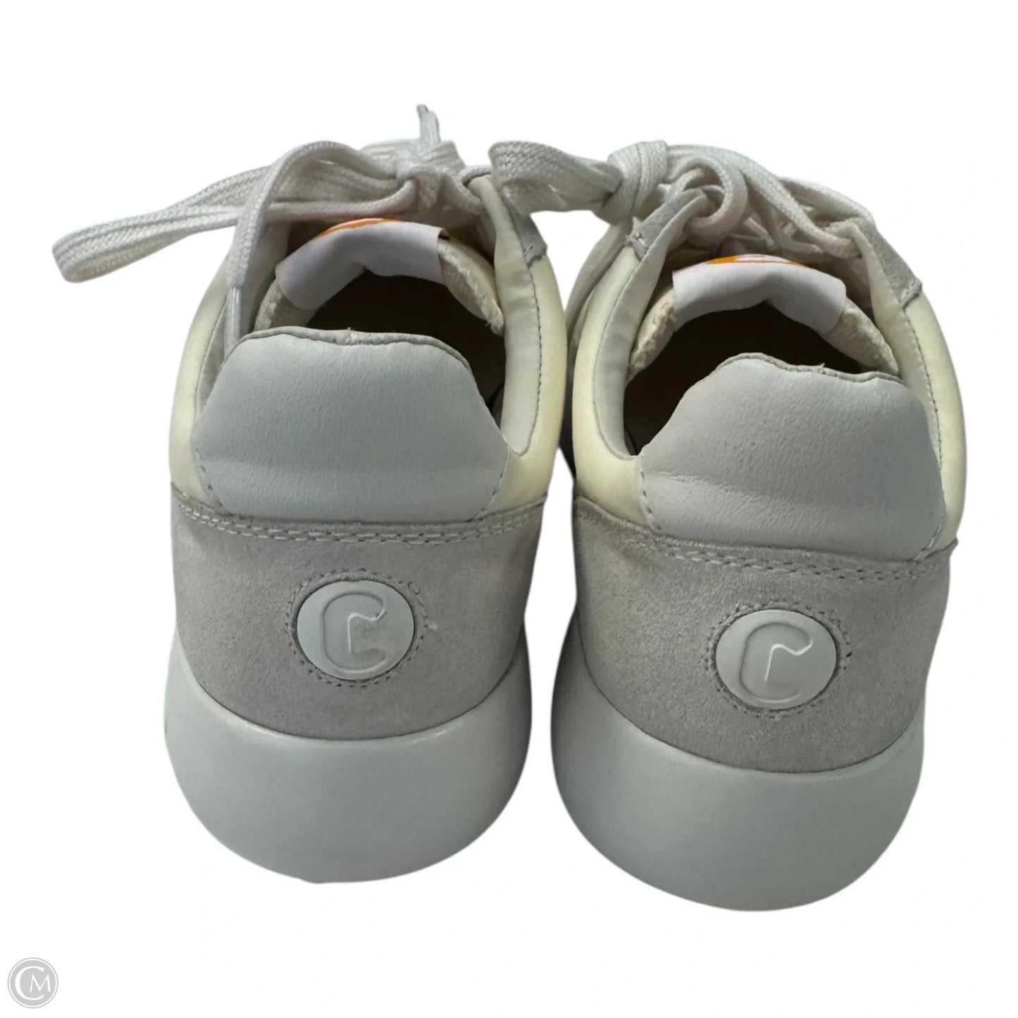 Shoes Sneakers By Clothes Mentor In Beige, Size: 7.5