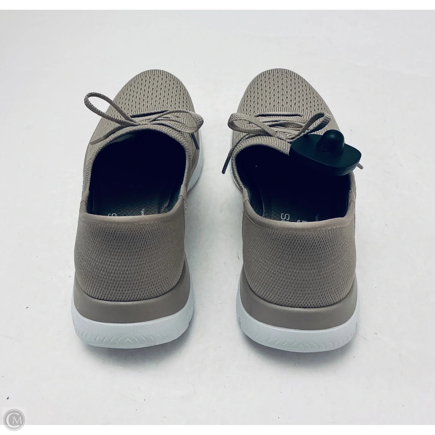 Shoes Athletic By Skechers In Beige, Size: 8.5