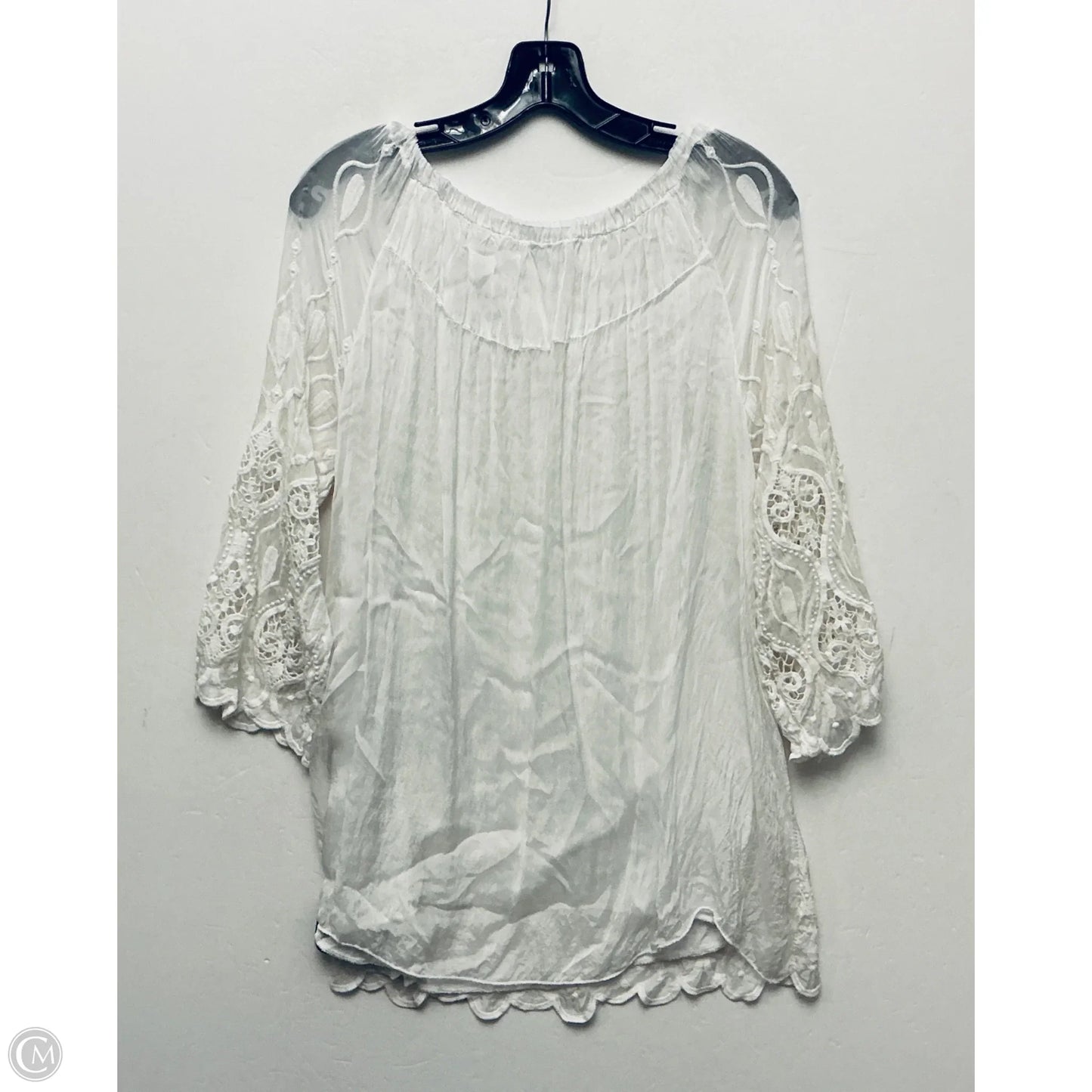 Top Long Sleeve By Tempo Paris In White, Size: L