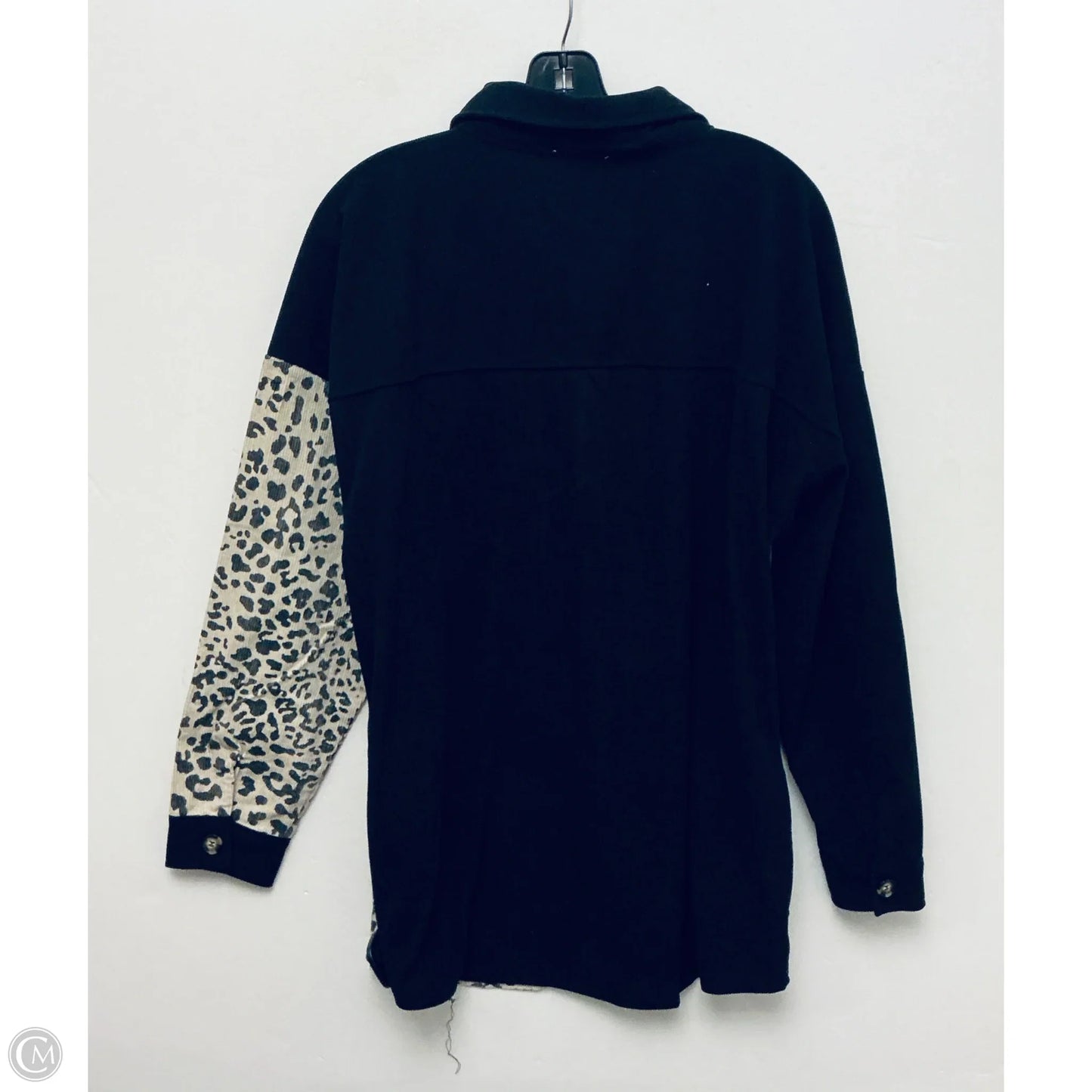 Jacket Shirt By Clothes Mentor In Animal Print, Size: L