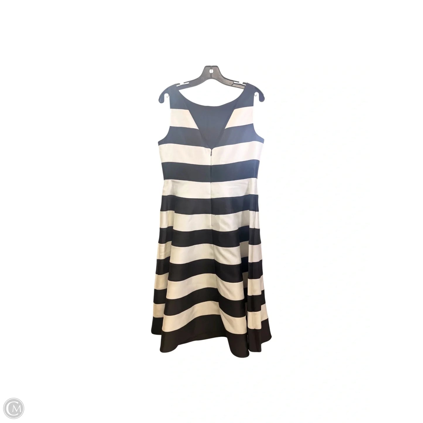 Dress Casual Midi By Adrianna Papell In Black & White, Size: L