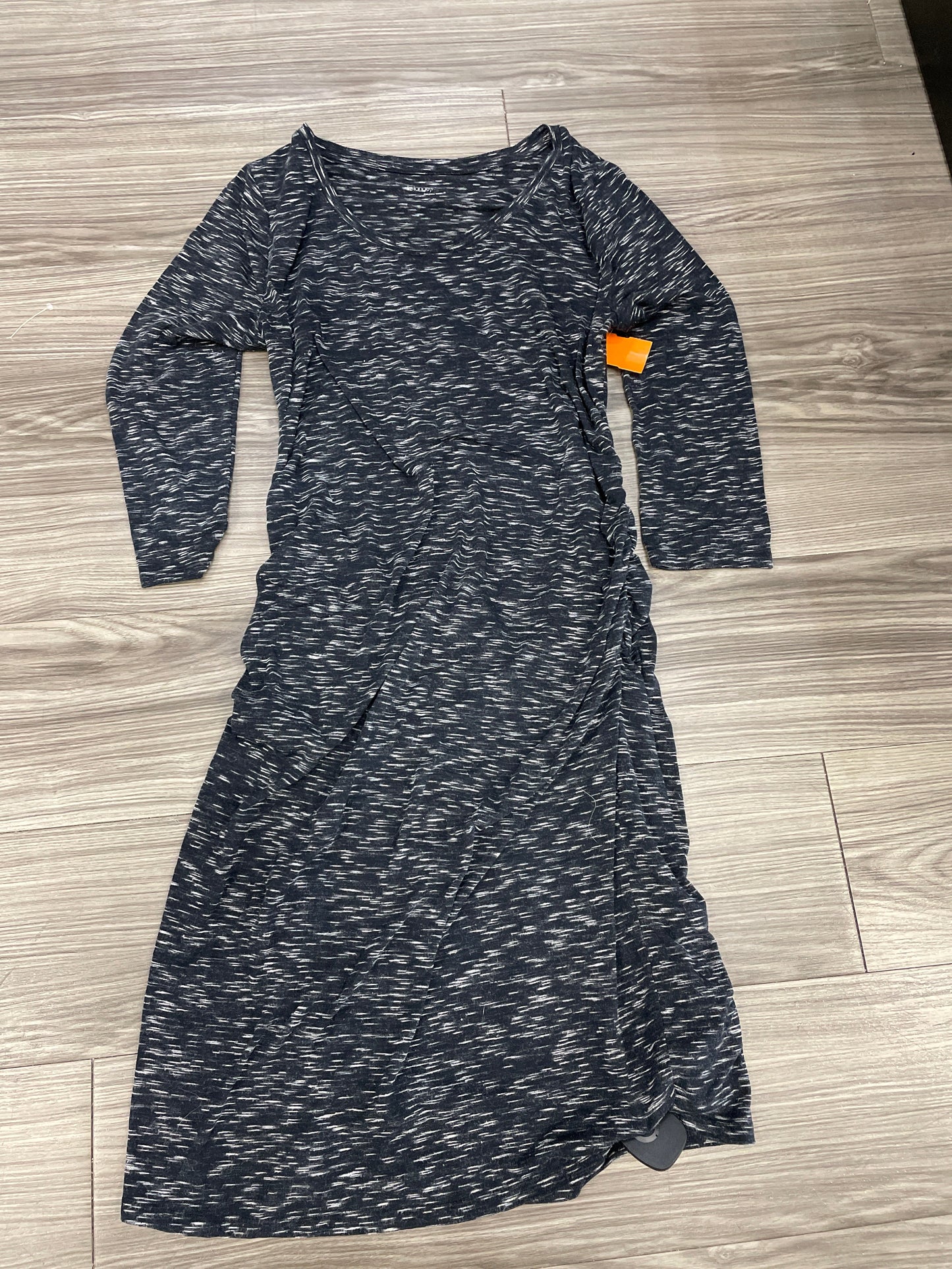 Maternity Dress By Liz Lange Maternity Size: M