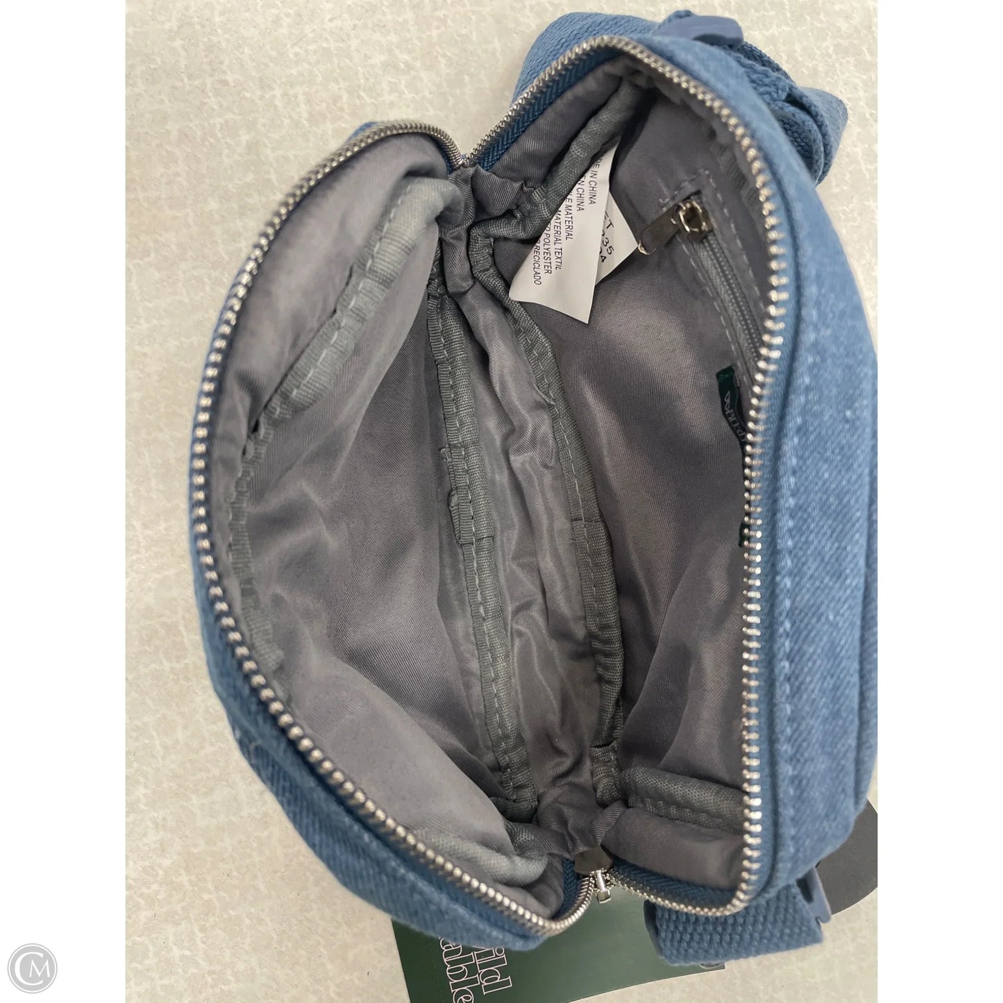 Belt Bag By Wild Fable, Size: Medium